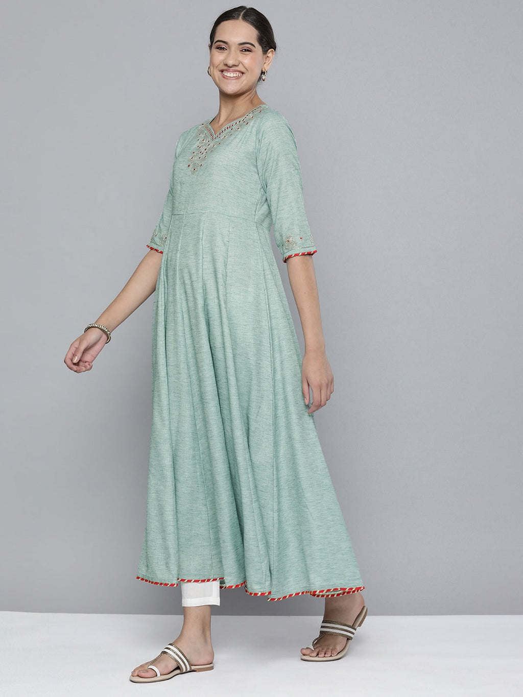 HERE&NOW Women Embroidered Ethnic Motifs Yoke Design Anarkali Kurta