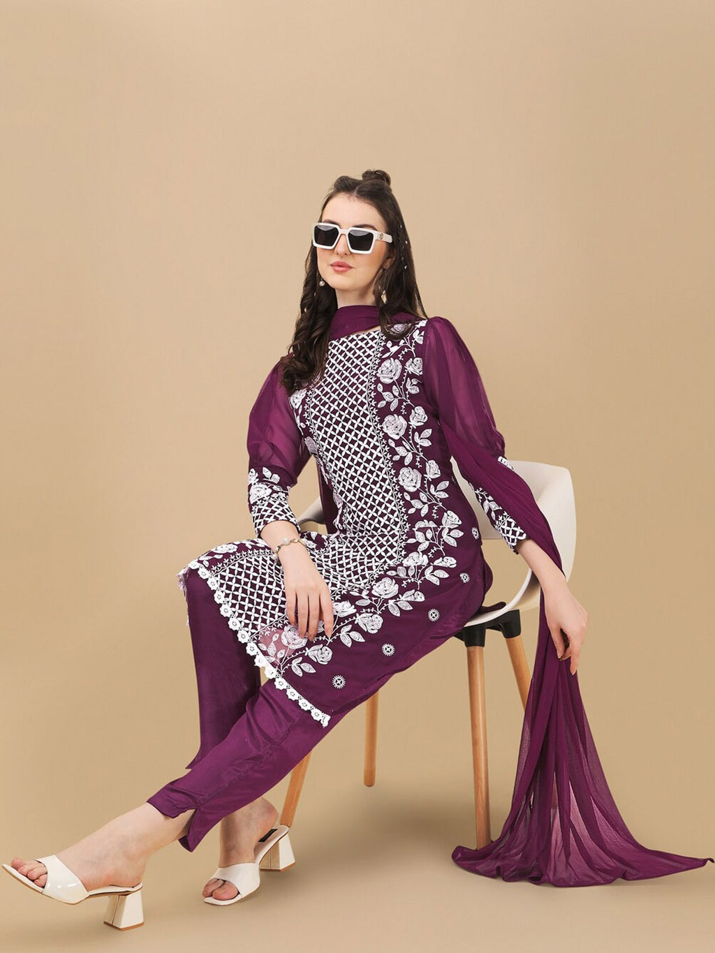 HERE&NOW Floral Embroidered Chikankari Kurta with Trousers & Dupatta