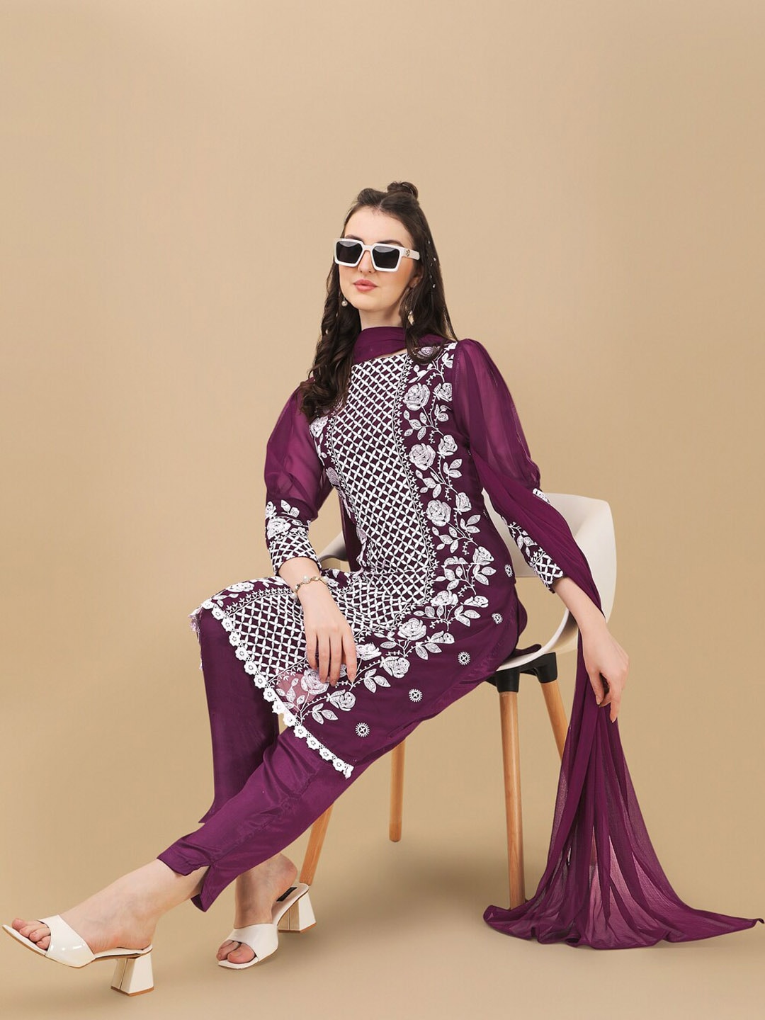HERE&NOW Floral Embroidered Chikankari Kurta with Trousers & Dupatta