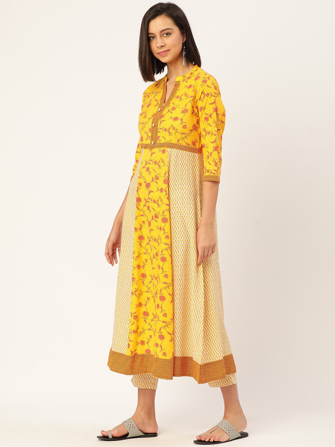 HERE&NOW Women Yellow Floral Printed Empire Kurta with Trousers & Dupatta