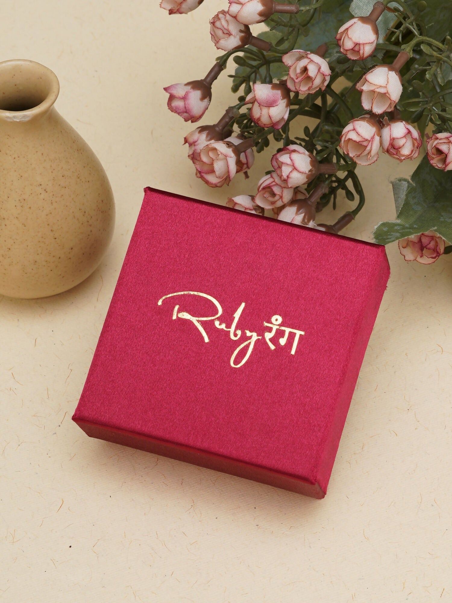 Golden Earrings (Gold) - Ruby Raang