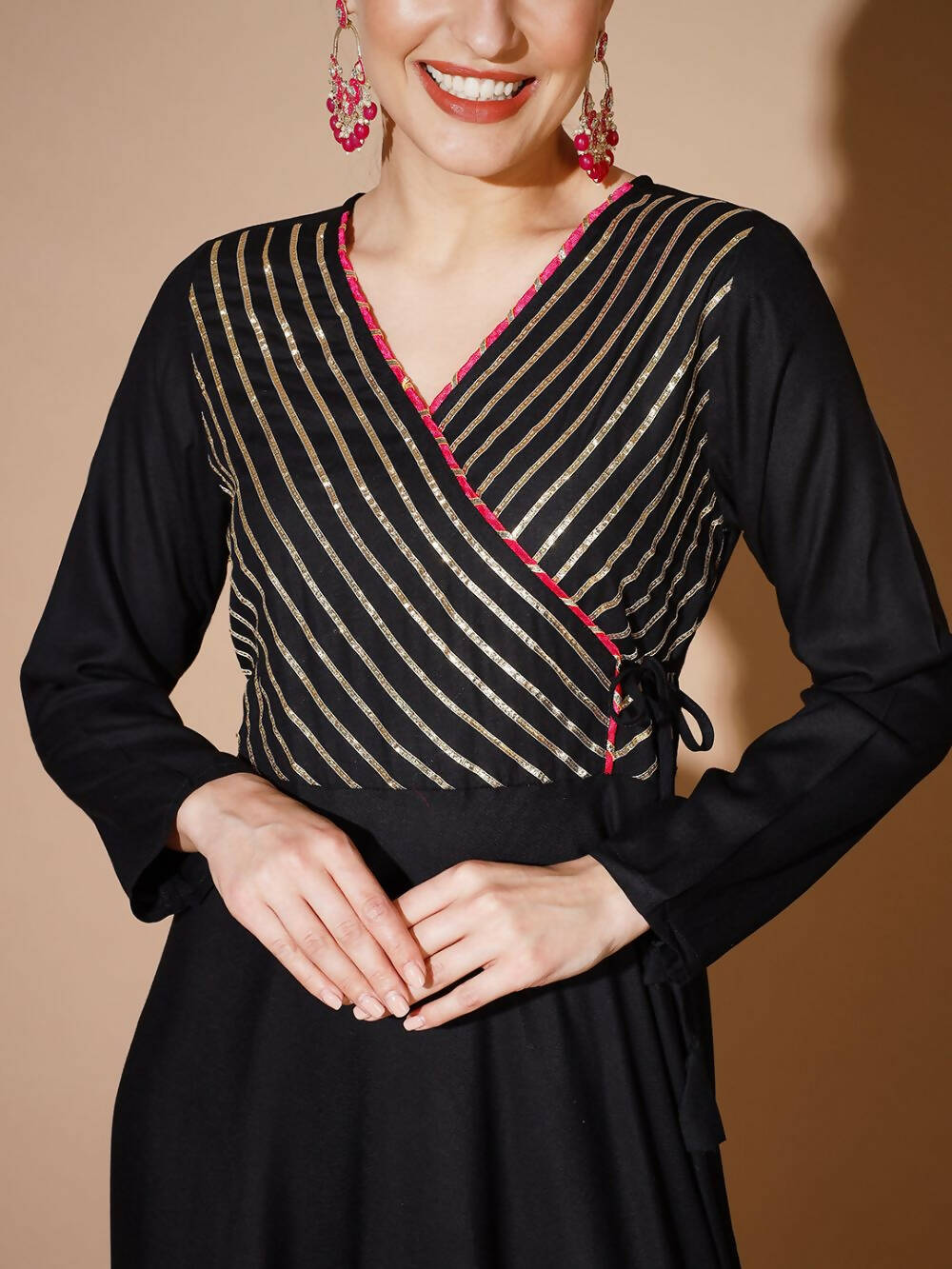 Myshka Women Black Solid Kurtas