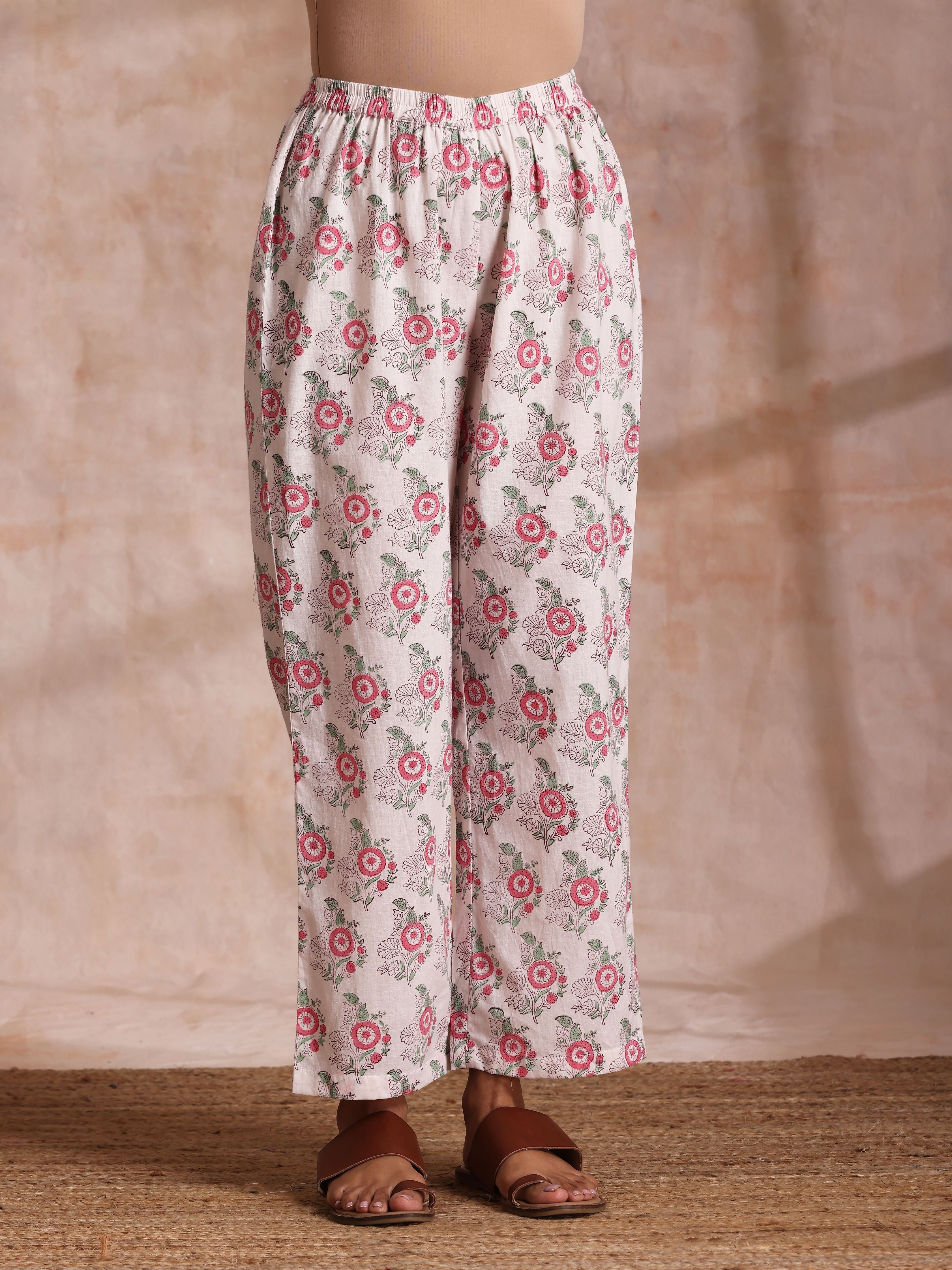 trueBrowns Pink Green Buta On White Block Print Cotton Slit Kurta Pant Set