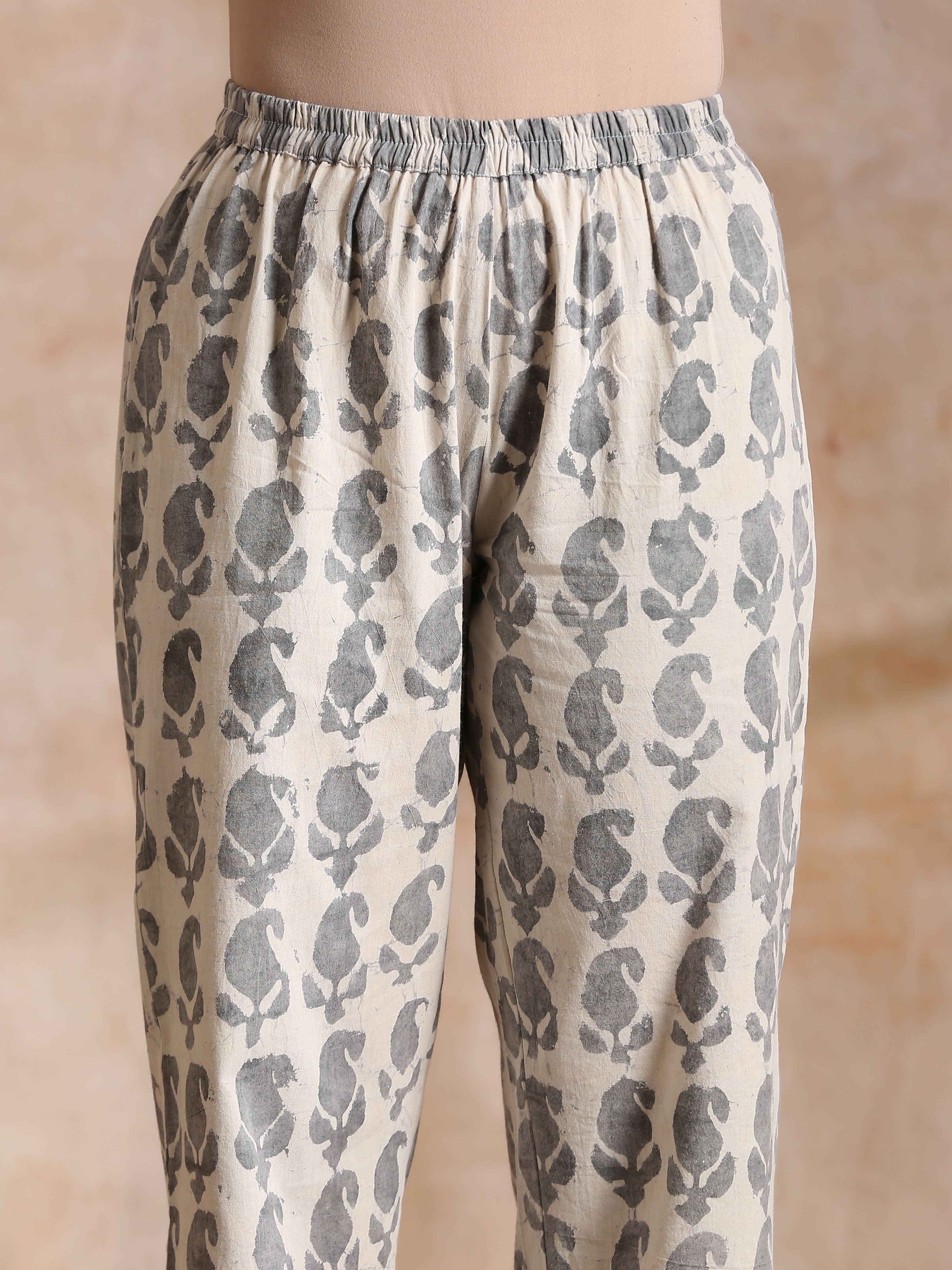 trueBrowns Grey Dabu Buta Print Cotton V-Square Neck Co-Ord Set