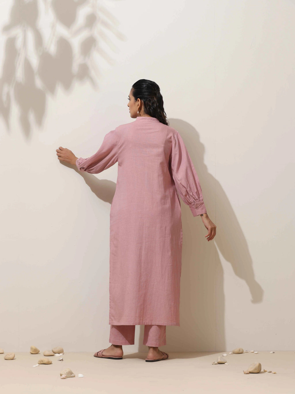 trueBrowns Pink Cotton Linen Kurta Pant Set