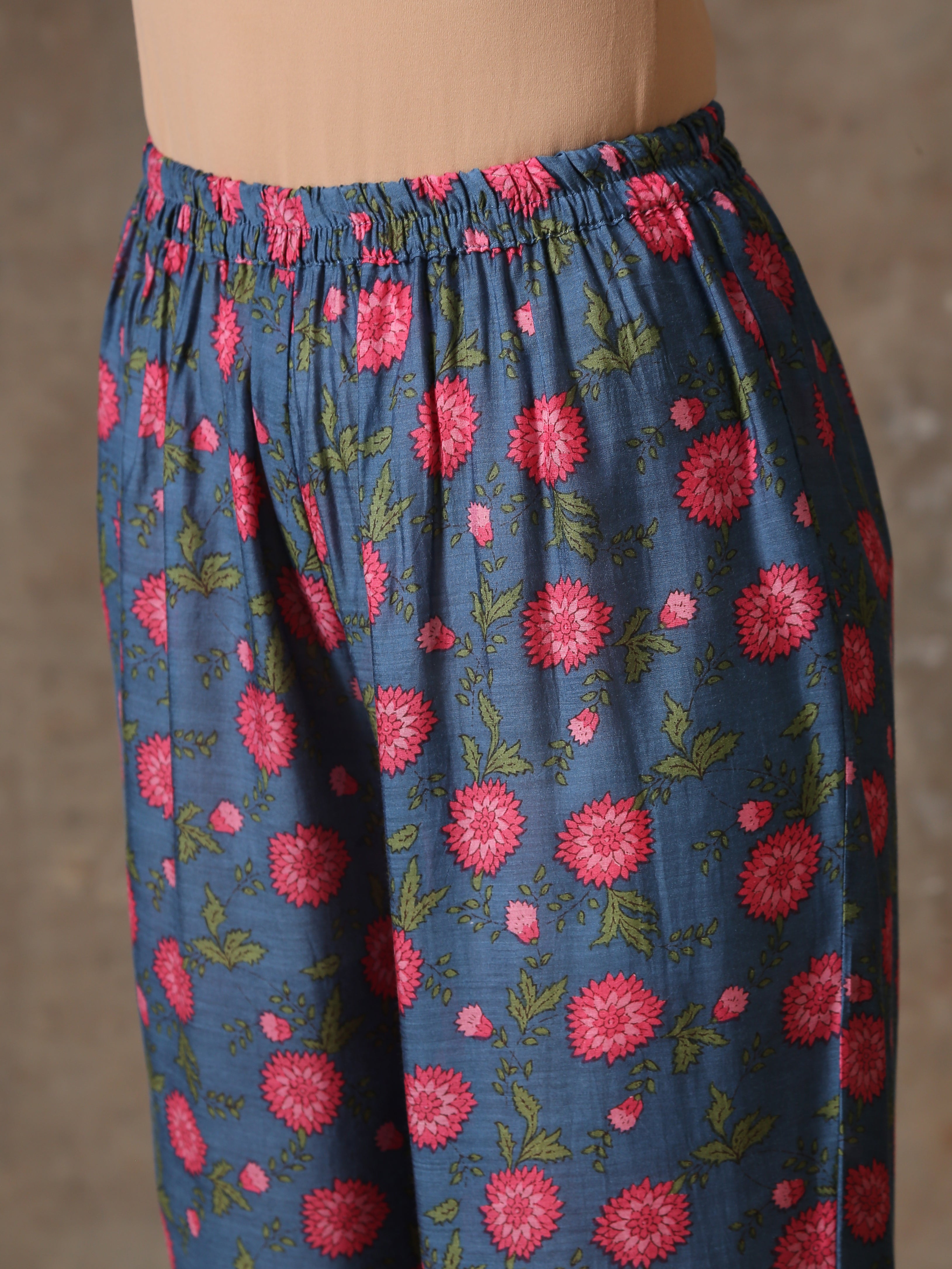 trueBrowns Blue Pink Printed Silk Co-Ord Set
