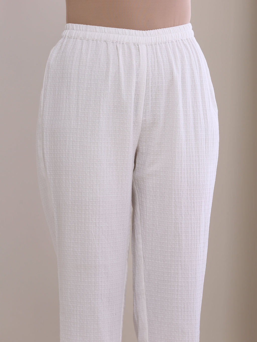 trueBrowns White Dobby Boxy Fit High Low Co-Ord Set
