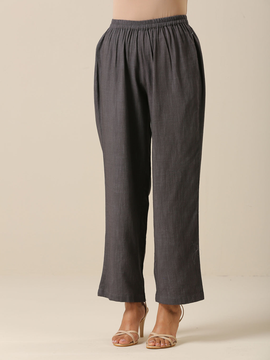 trueBrowns Slate Grey Slub Texture Overlap Pleat Kurta Pant Set