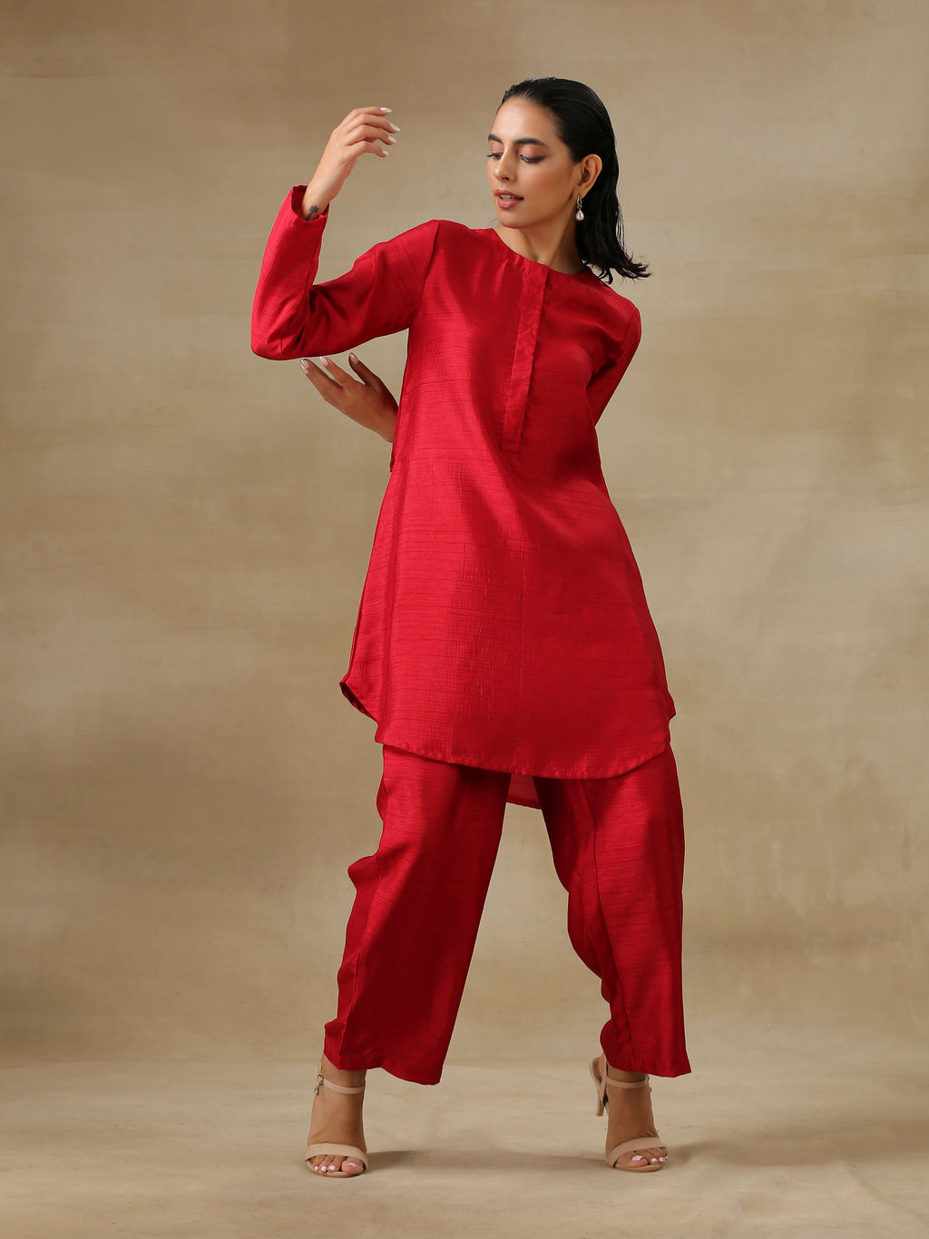 trueBrowns Maroon Textured Silk Front Placket Co-Ord Set