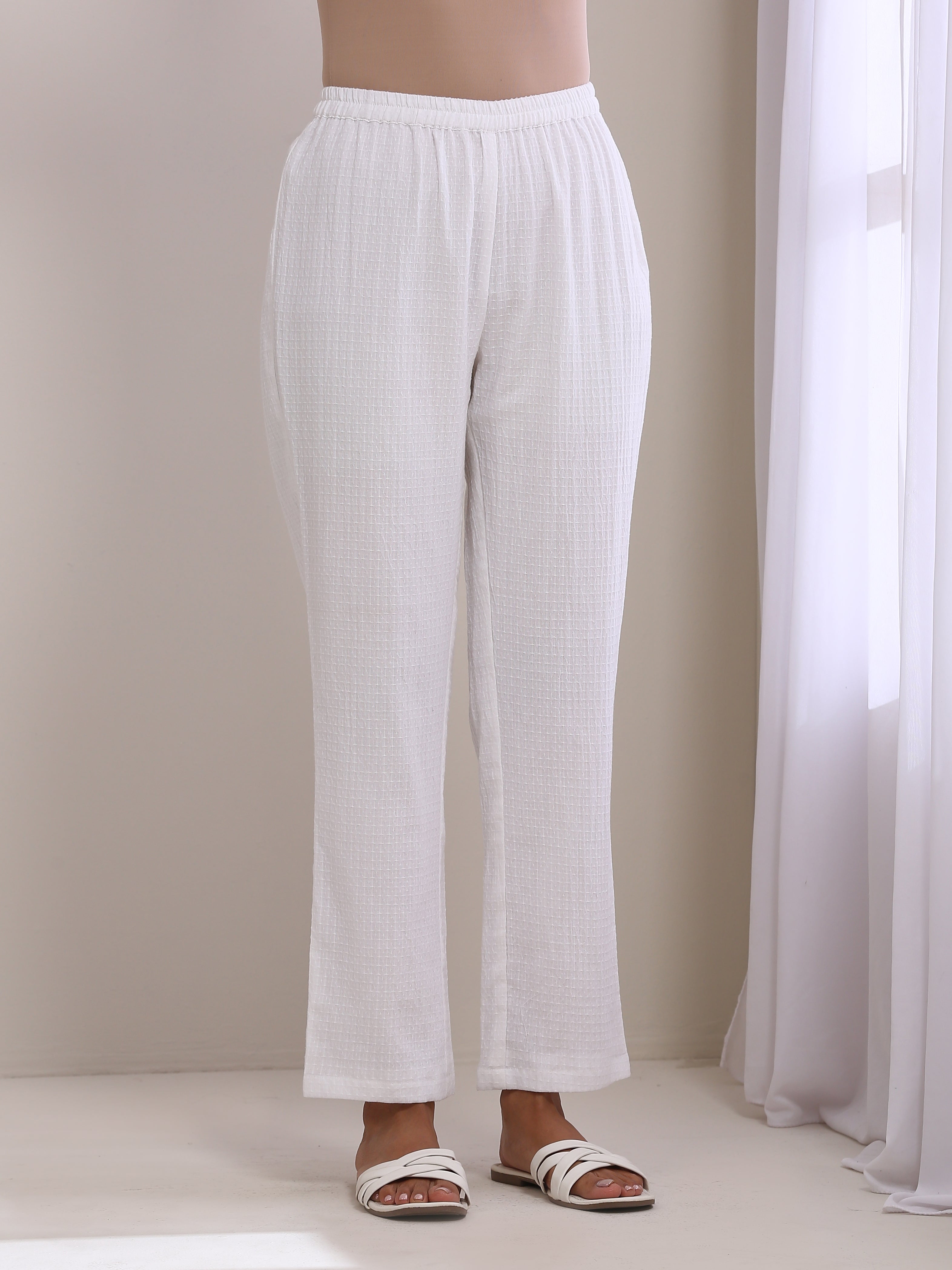 trueBrowns White Dobby Flared Slit Kurta Pant Set