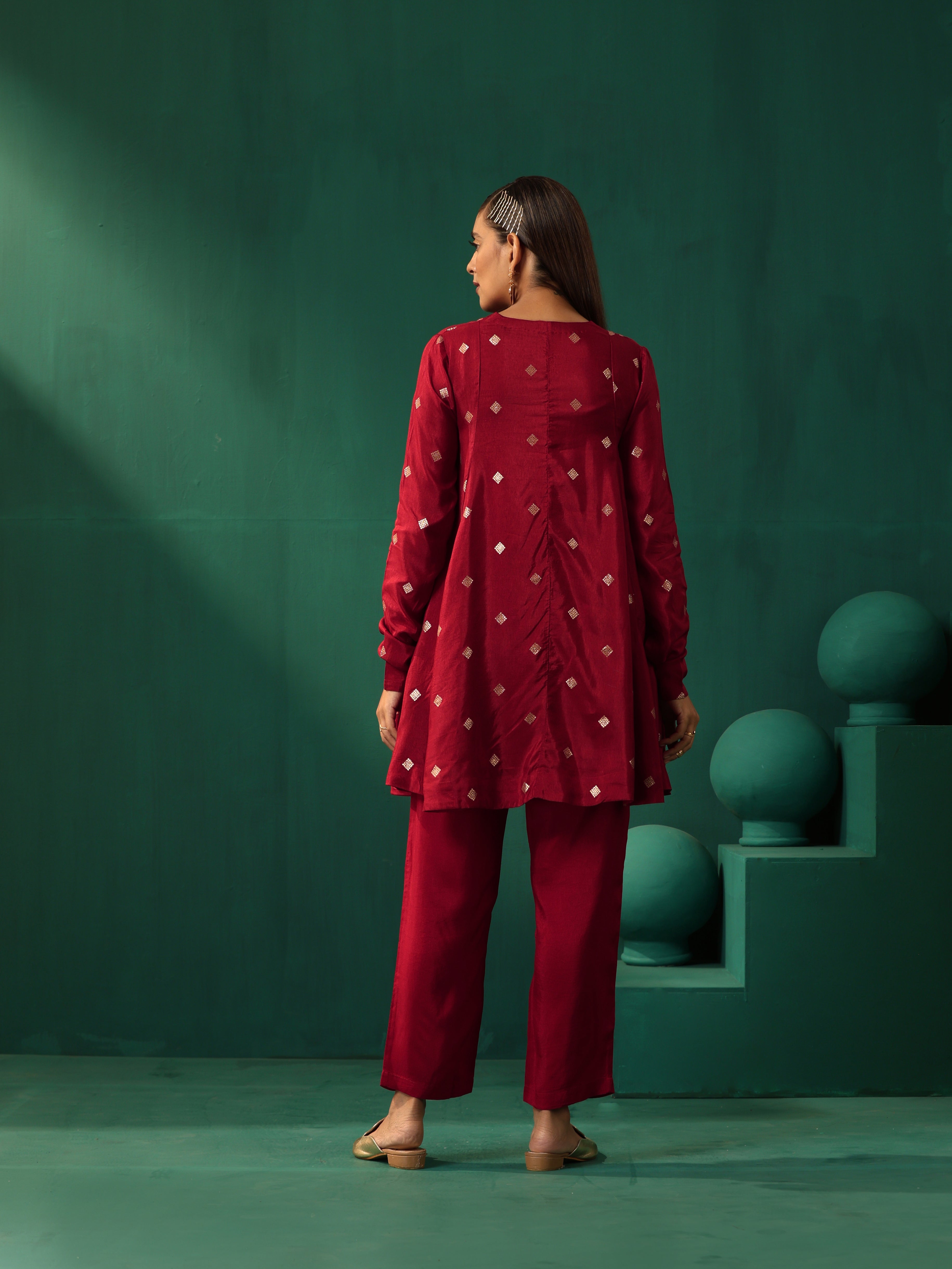 trueBrowns Maroon Diamond Viscose Silk Relaxed Co-ord Set