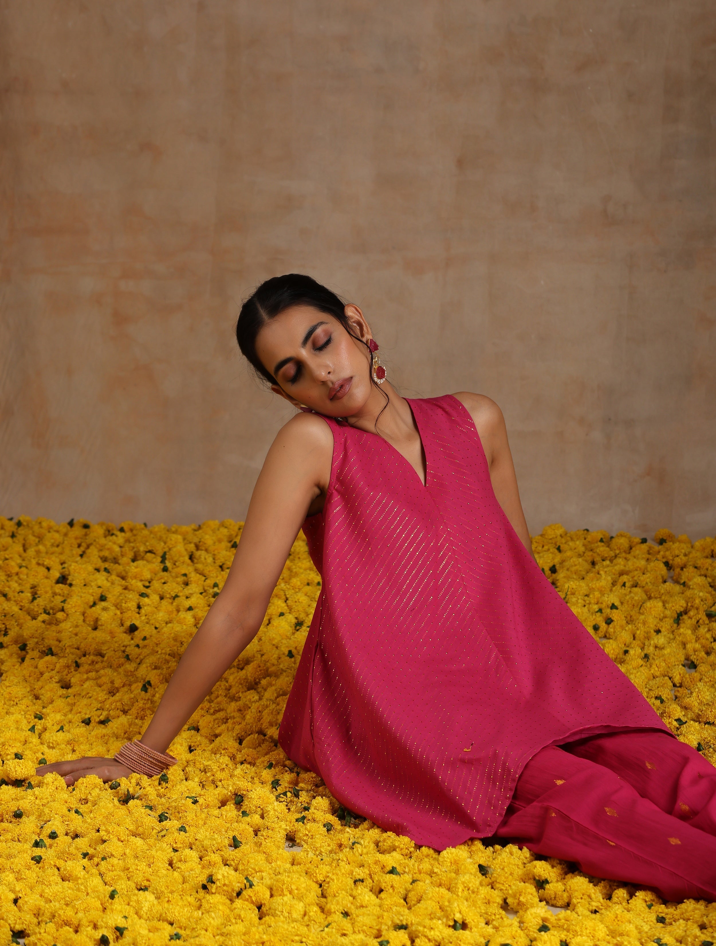 trueBrowns Pink Gold Cotton Handkerchief Co-Ord Set