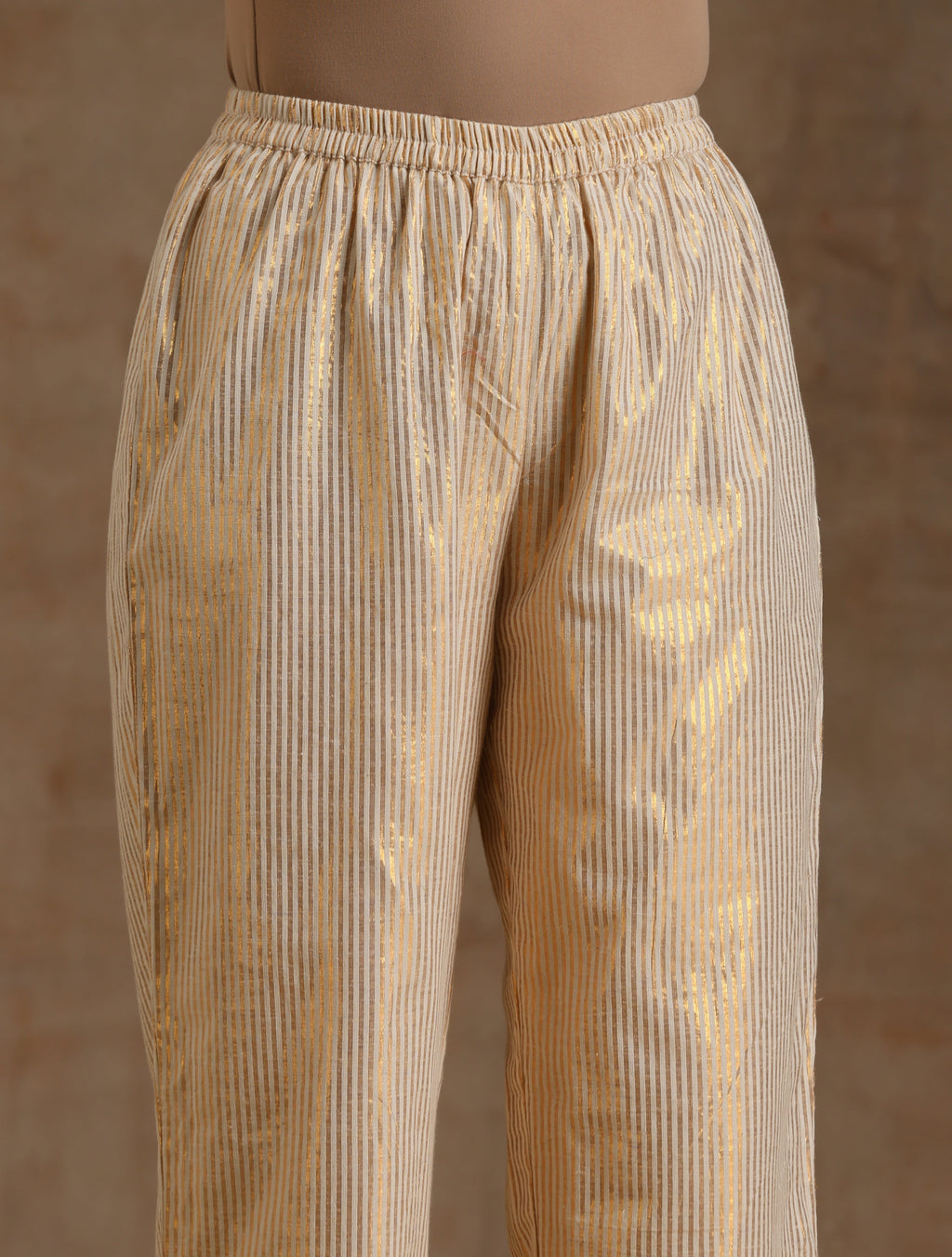 trueBrowns Ivory Gold Cotton Neck Pleat Kurta Set