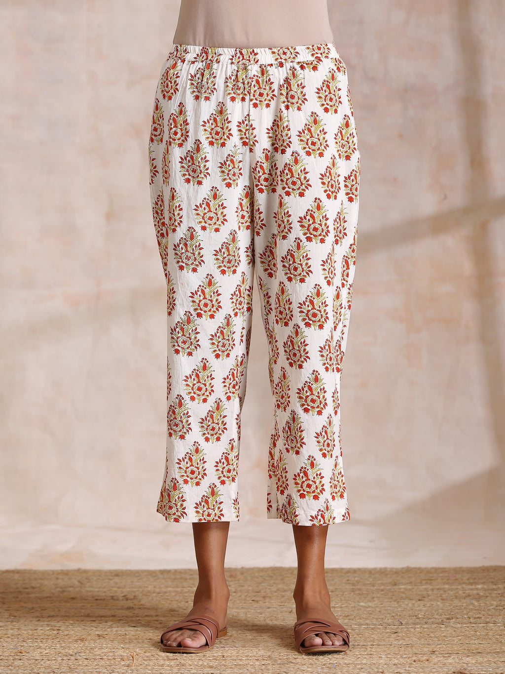 trueBrowns Yellow Overall Floral Block Print Cotton Sleeveless Kurta Pant Set