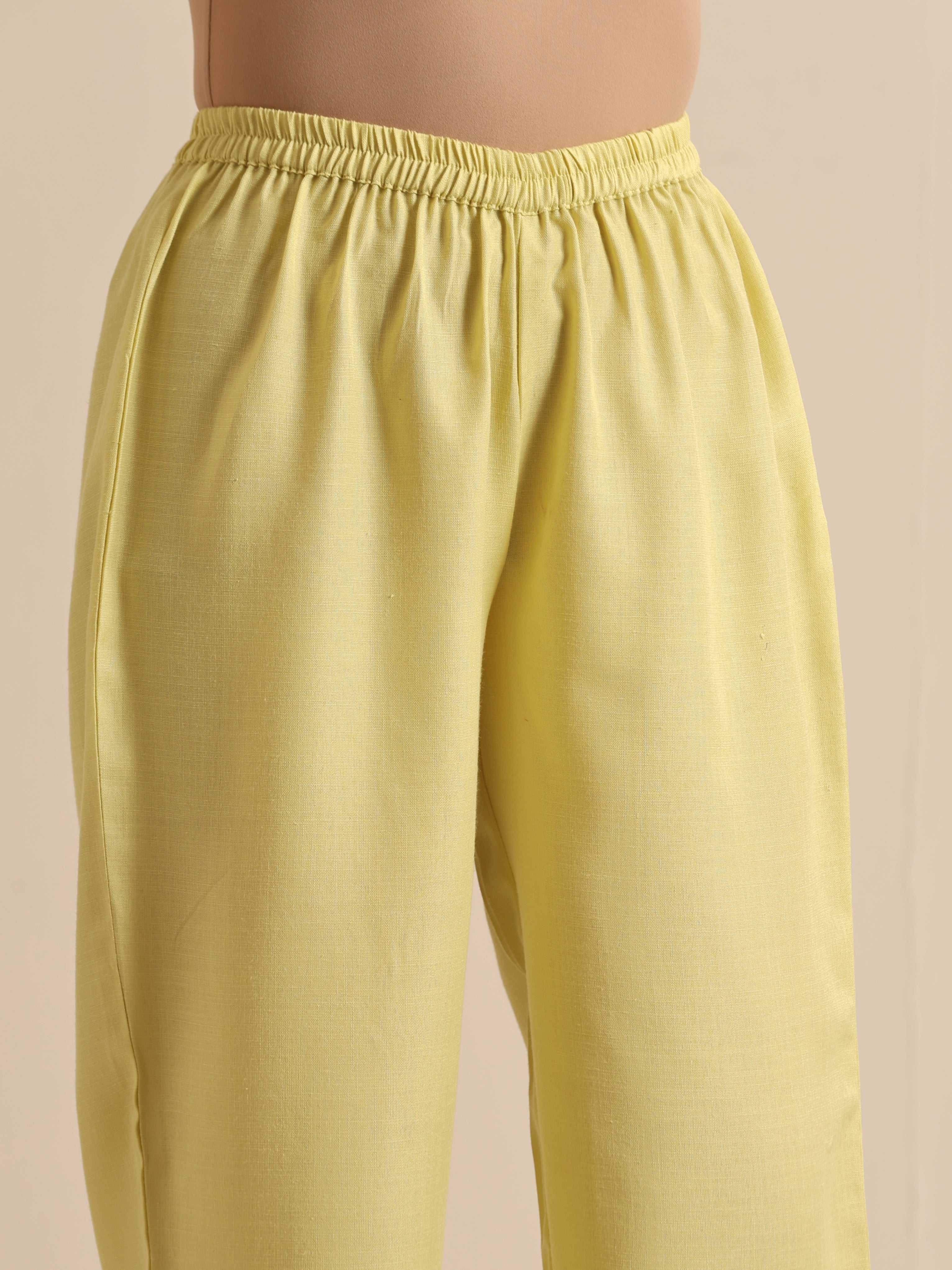 trueBrowns Spark Green Slub High Slit Kurta Pant Set