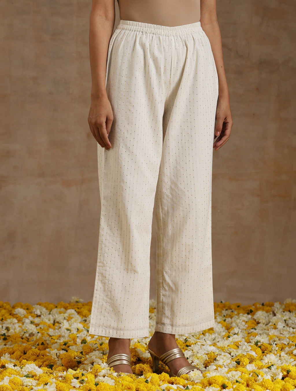 trueBrowns Ivory Gold Cotton Overlap Yoke Kurta Set