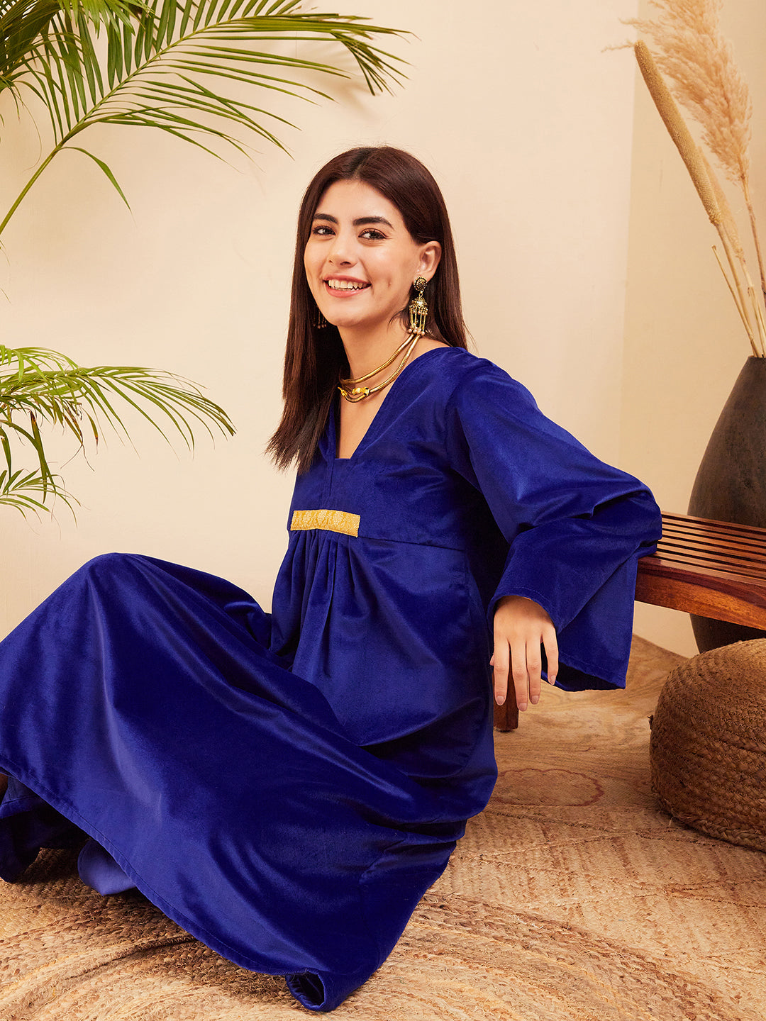 InWeave Women's Royal Blue V Neck Asymmetrical Pleated Velvet Kurta Set