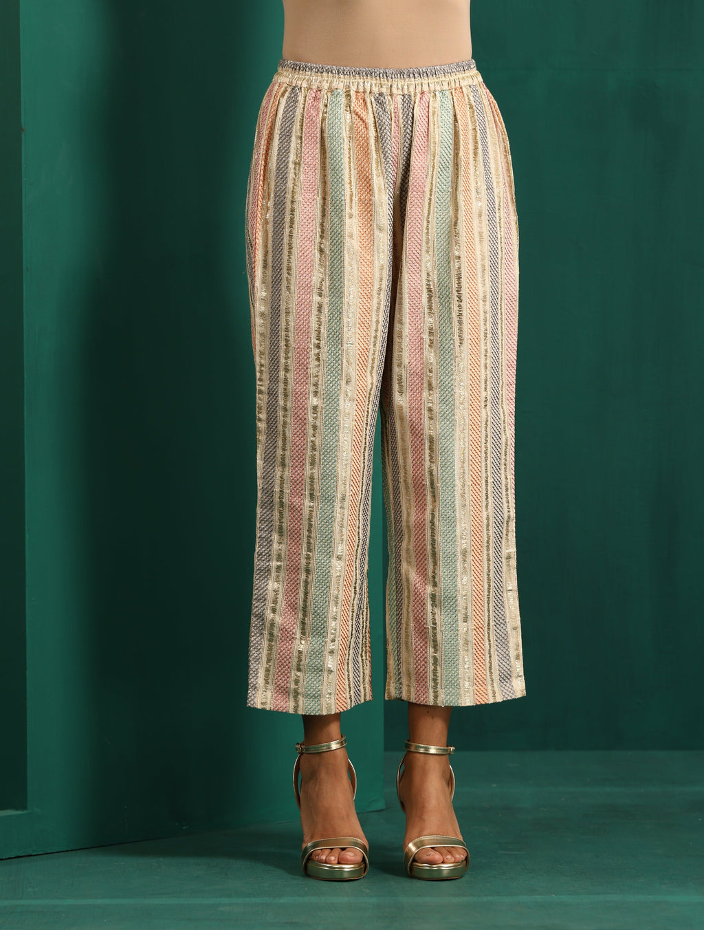 trueBrowns Ivory Tonal Cotton Kurta with Embroidered Pants