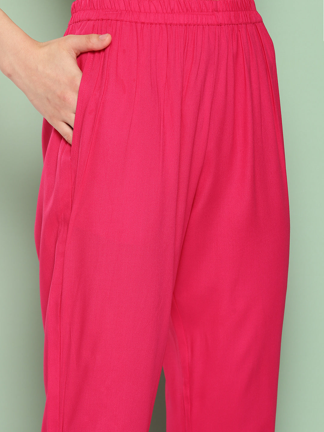 InWeave Women's Fuchsia Mirror Work Strappy Set W Square Bandhani Print Silk Dup