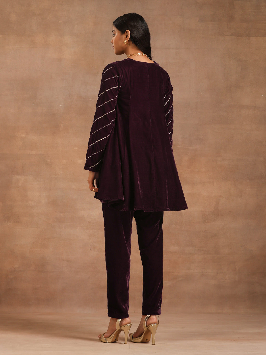 trueBrowns Wine Velvet Sleeve Embroidered Co-ord Set