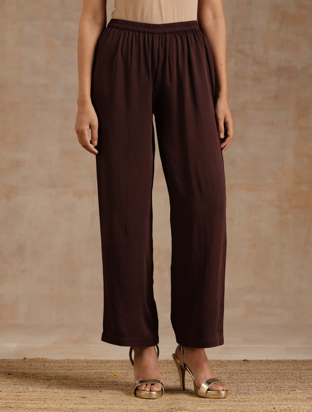 trueBrowns Cola Brown Modal Satin Relax Co-ord Set
