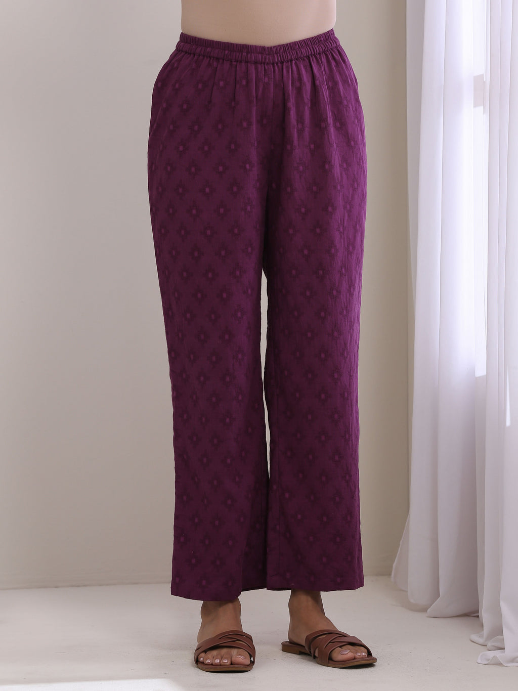 trueBrowns Dark Green Dobby Sleeveless Kurta Pant Set