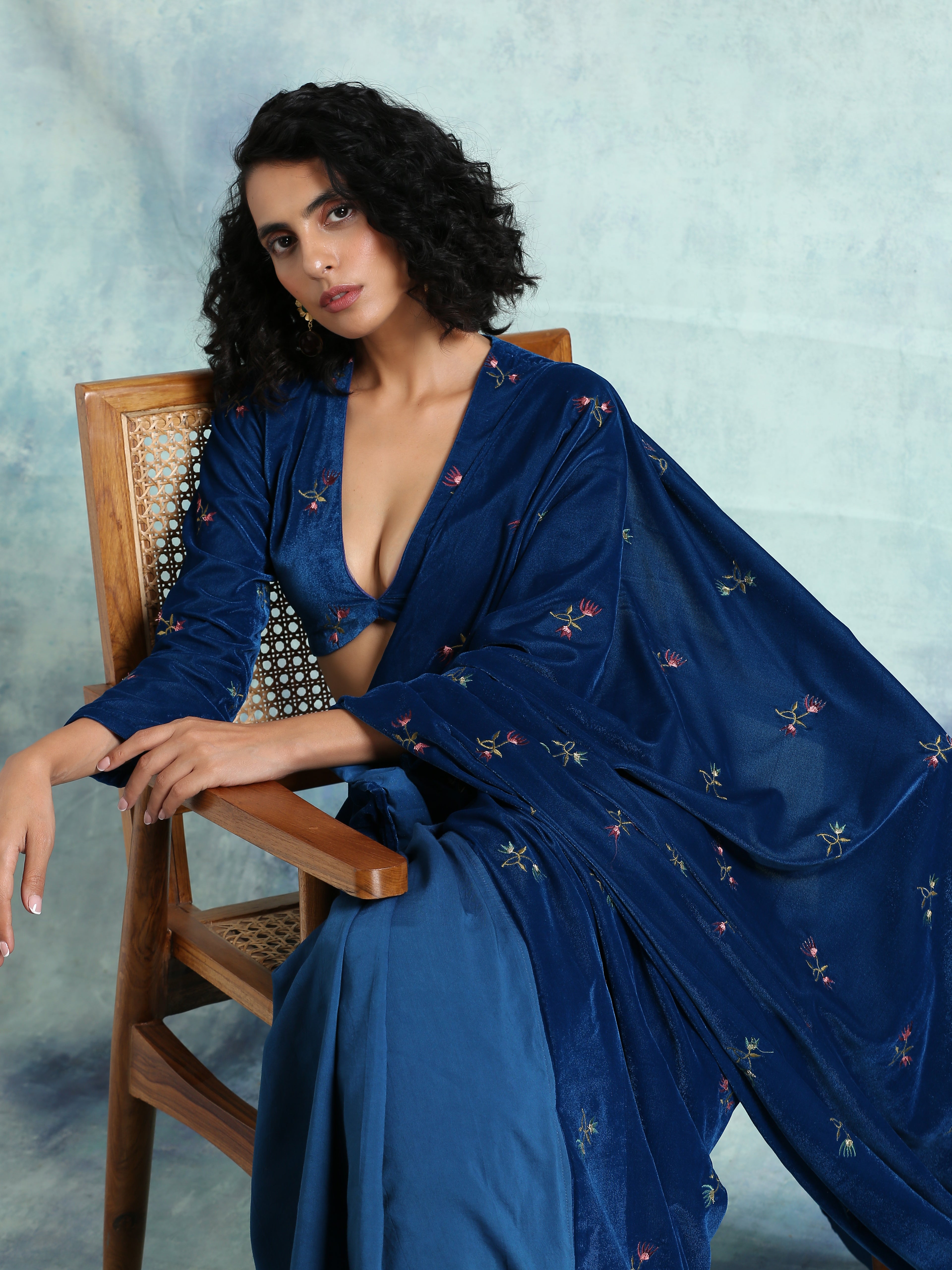 trueBrowns Blue Embroidered Velvet Ready to Wear Saree