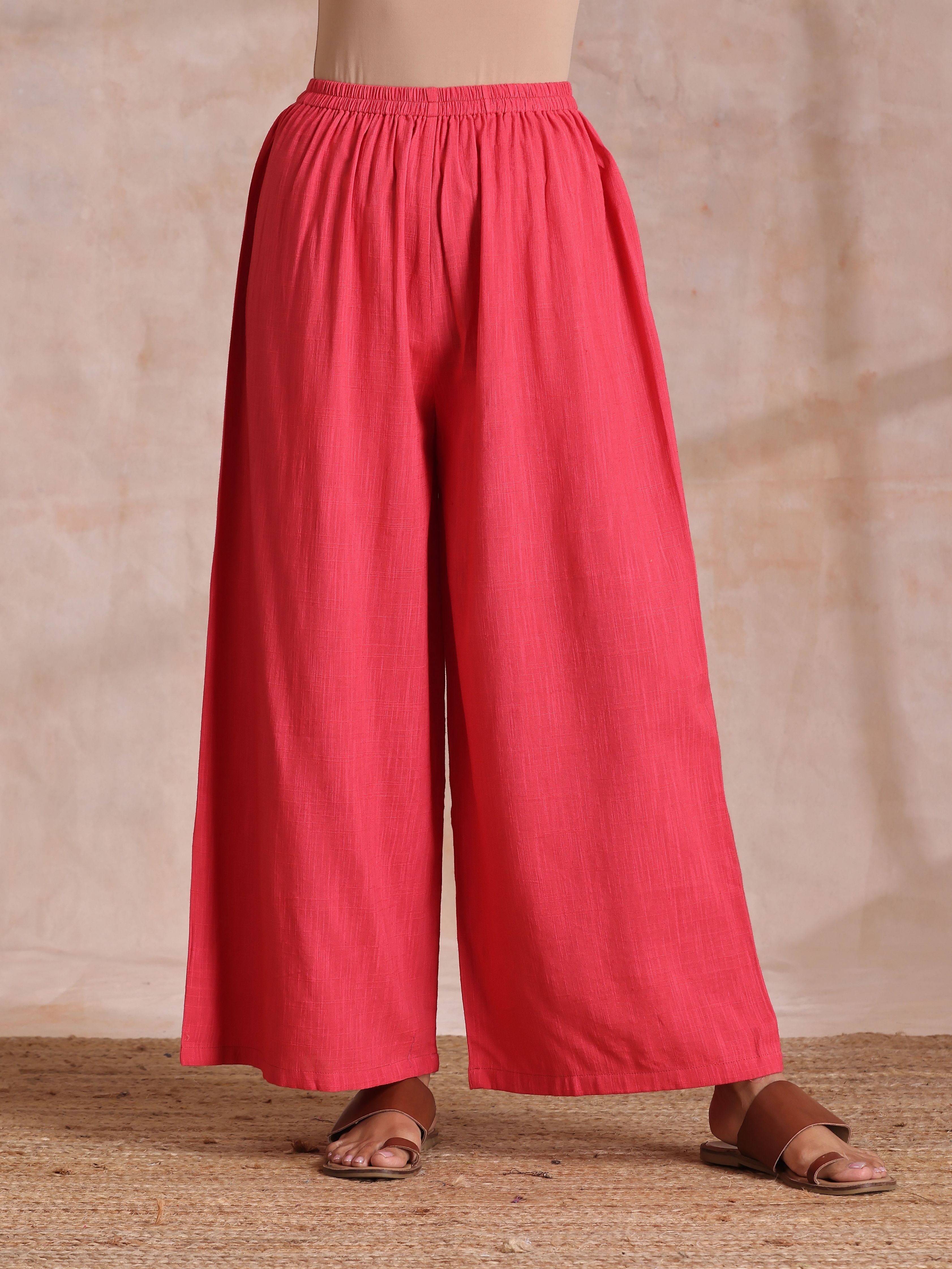 trueBrowns Pink Brown Overall Floral On White Block Print Cotton Slit Kurta Pant Set