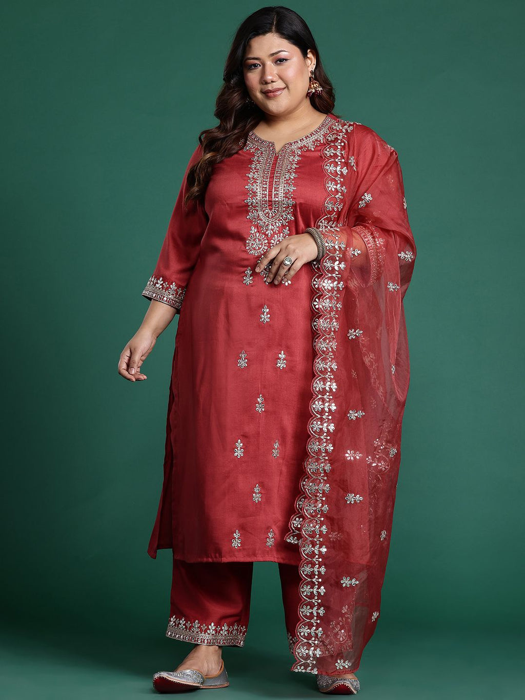 Indo Era Plus Size Ethnic Motifs Embroidered Gotta Patti Kurta Set