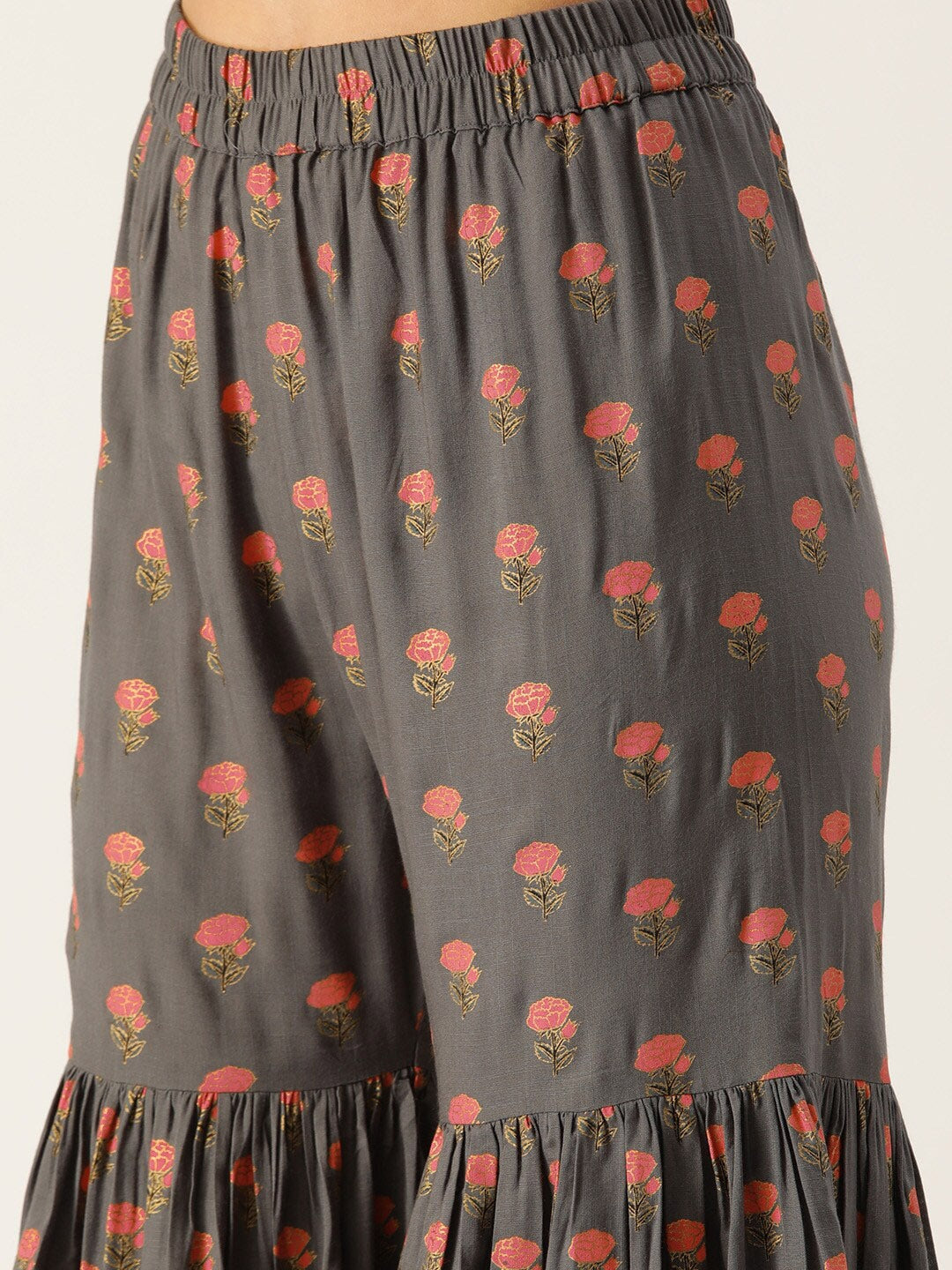 HERE&NOW Women Grey & Peach-Colored Floral Printed Kurta With Sharara With Dupatta
