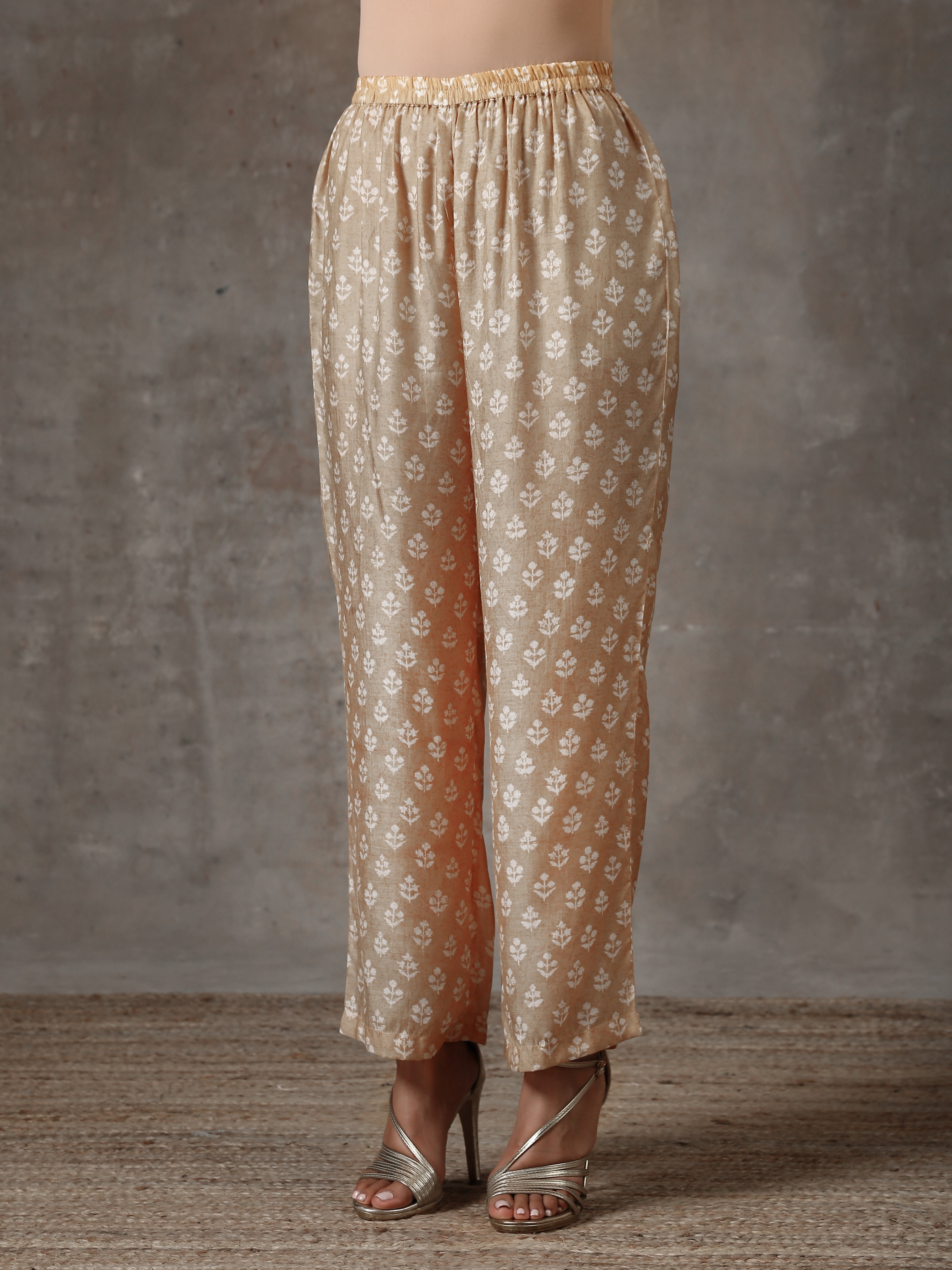 trueBrowns Beige White Printed Silk Co-Ord Set
