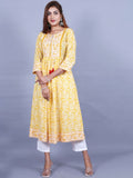 HERE&NOW Women Yellow Floral Printed Sequined A-Line Kurta with Trousers