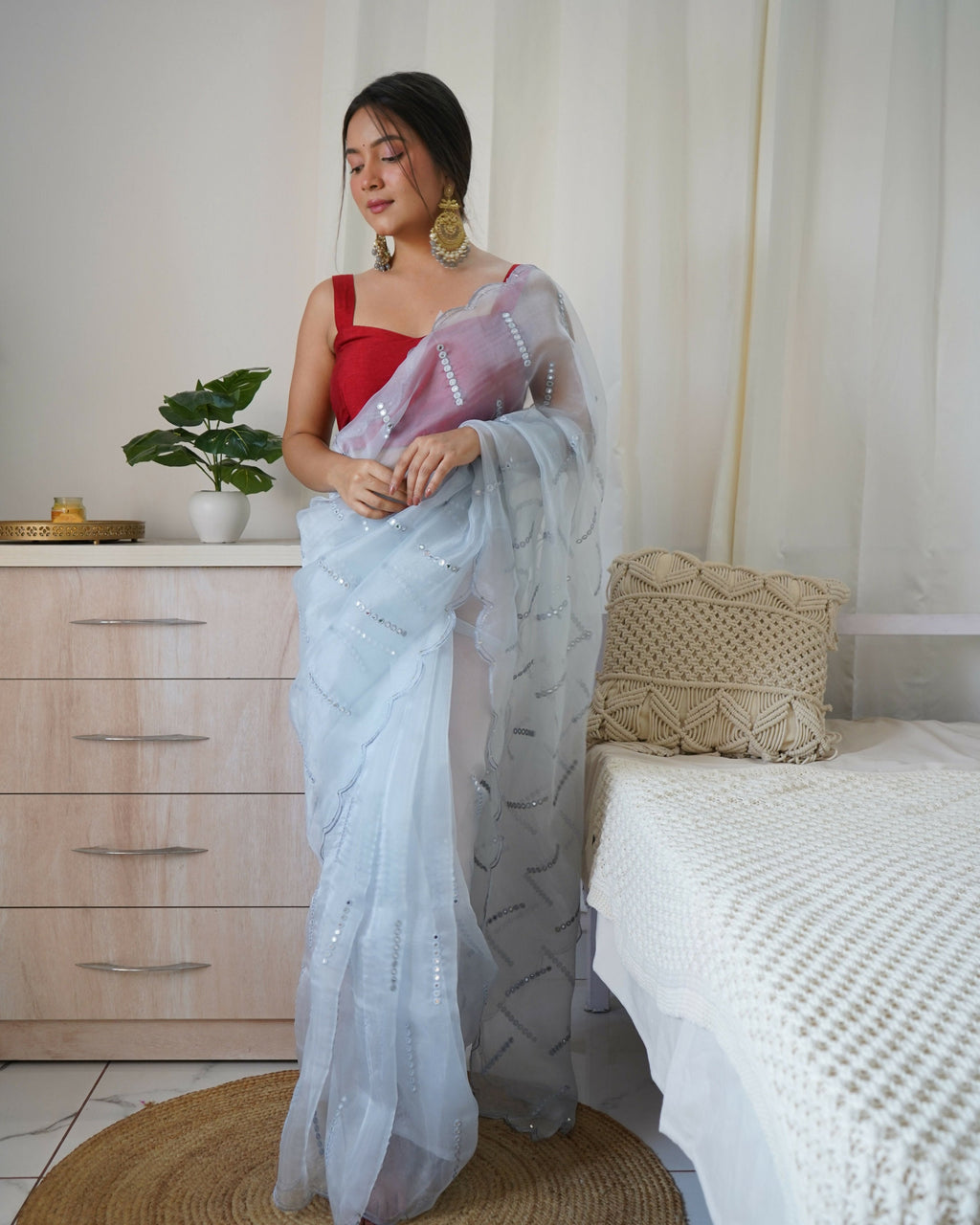Vamsee Vika 9Mm Sky Organza Saree