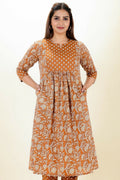 Aramya Orange Soft Cotton Floral Panelled Kurta for Women
