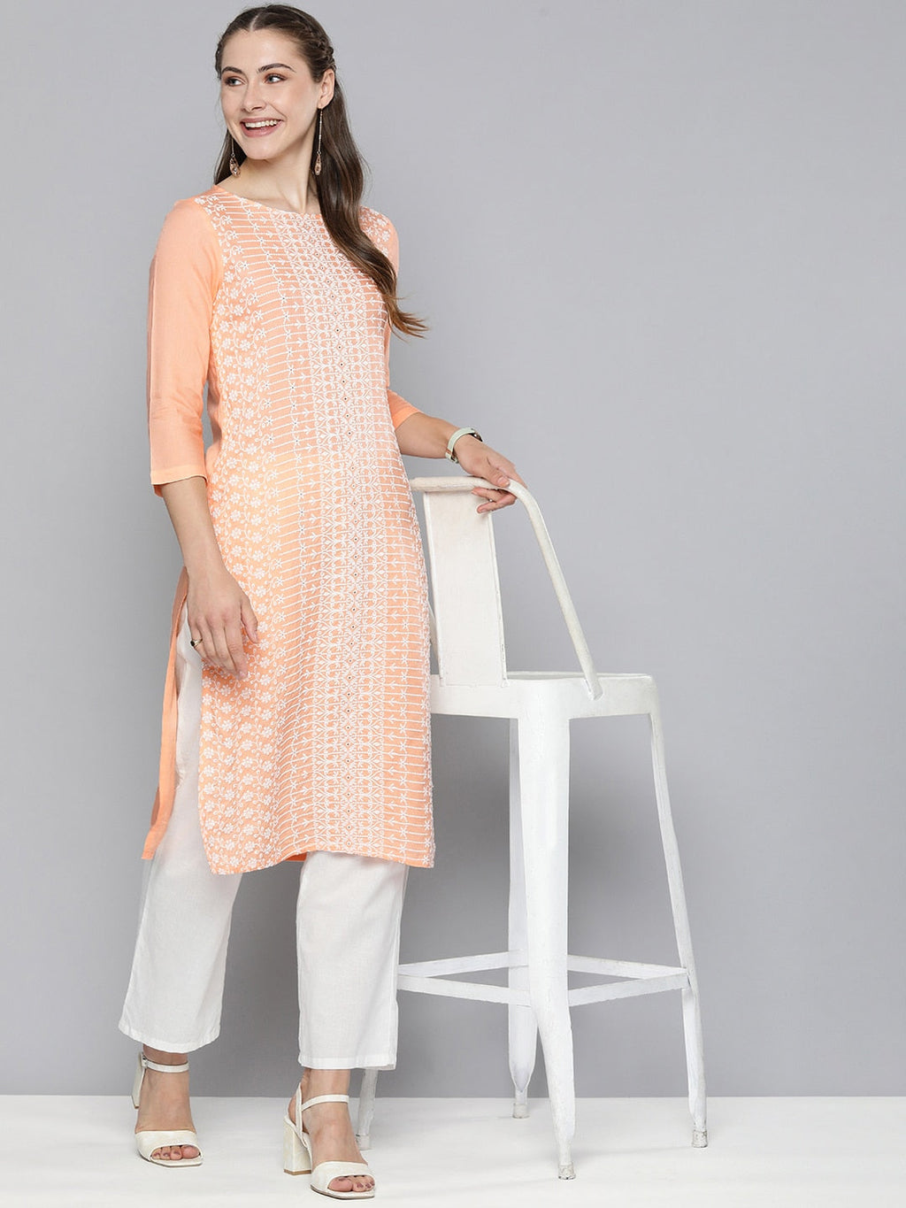 HERE&NOW Women Ethnic Motifs Embroidered Pastels Kurta