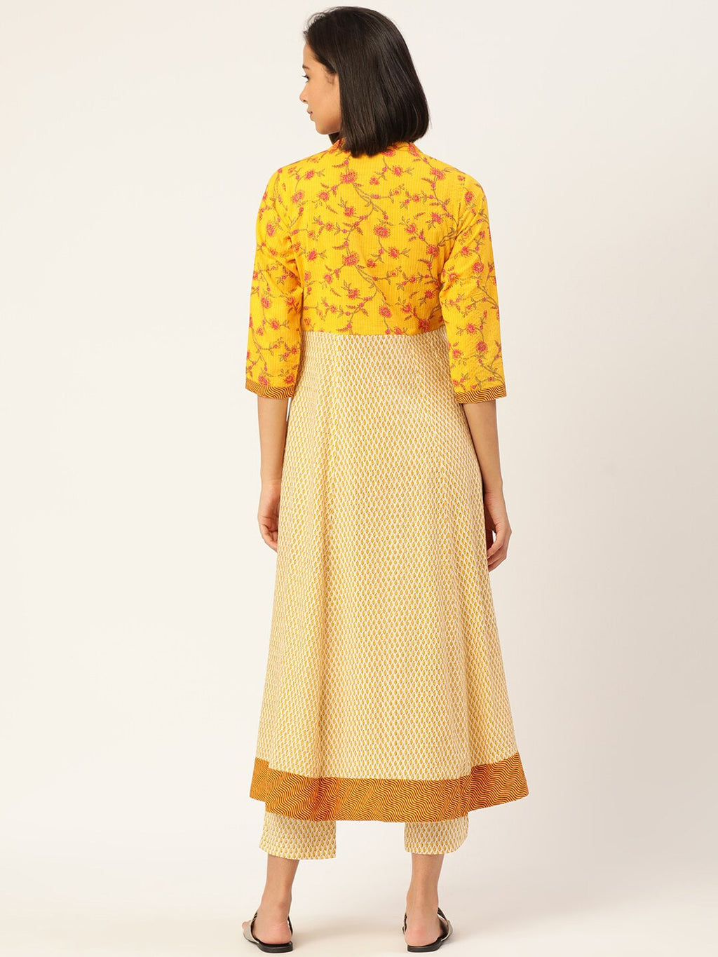 HERE&NOW Women Yellow Floral Printed Empire Kurta with Trousers & Dupatta