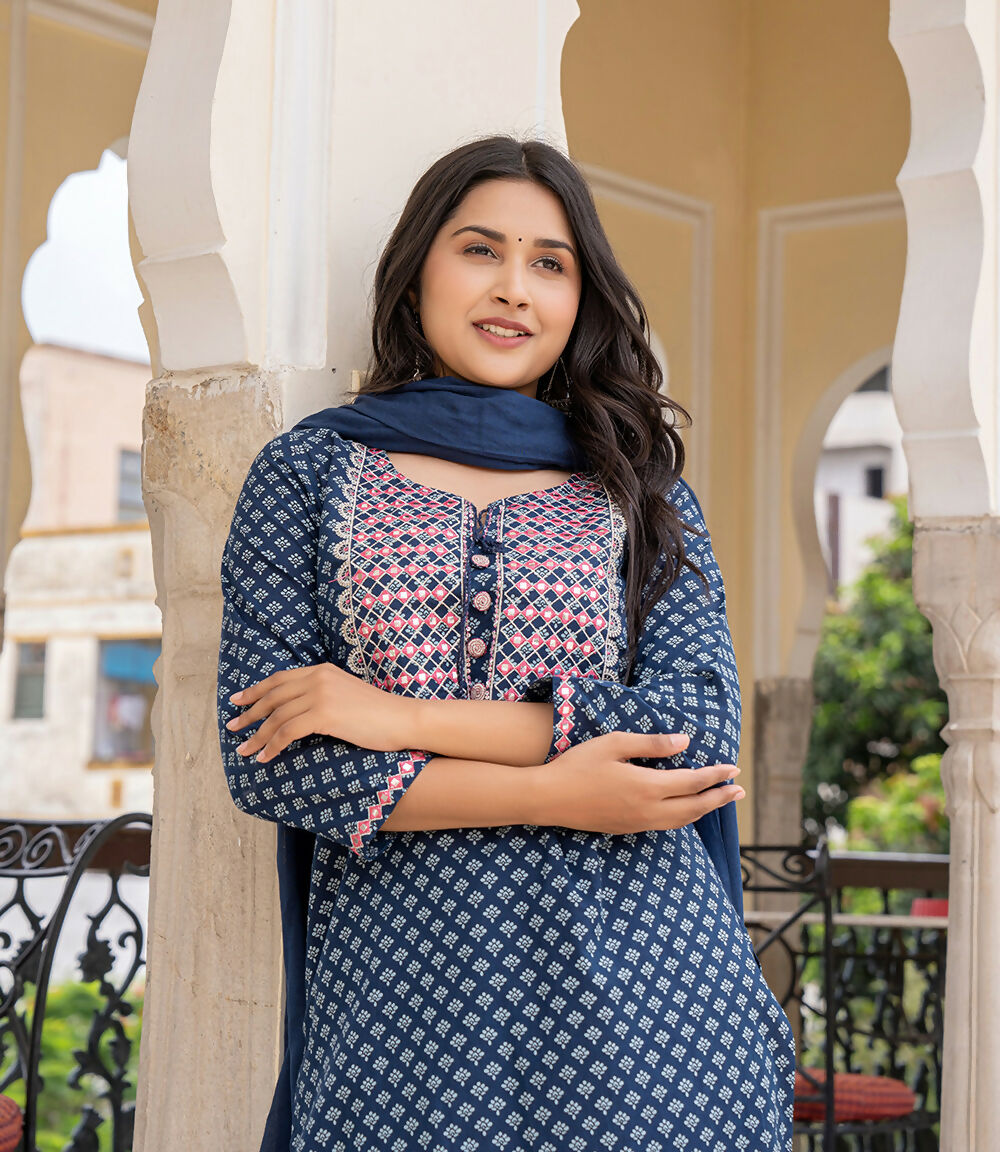 Kaajh Women's Blue Embroidered Cotton Suit Set