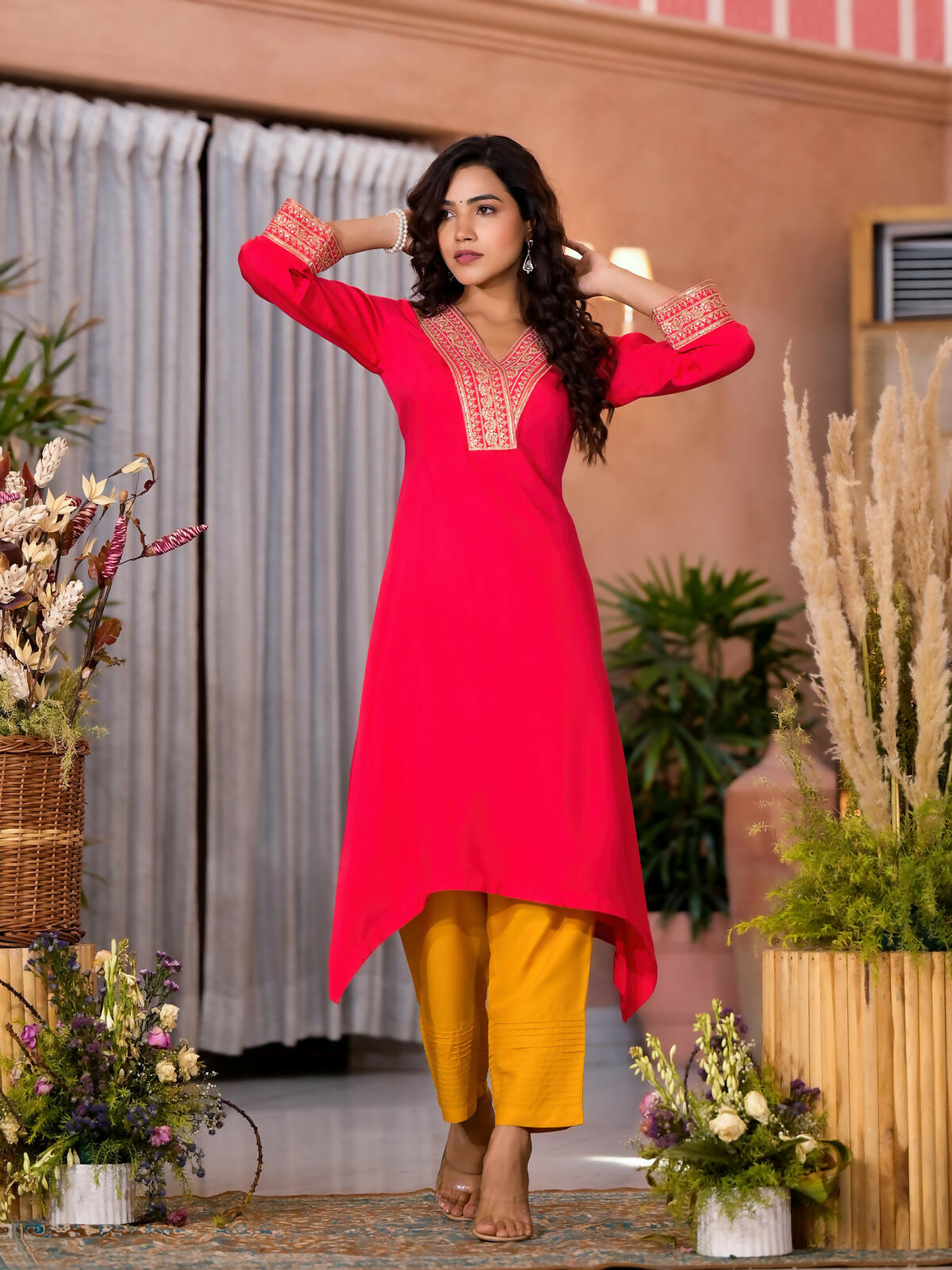 Juniper Women's Fuchsia Zari Embroidered Viscose Kurta & Pant Set With Sequins