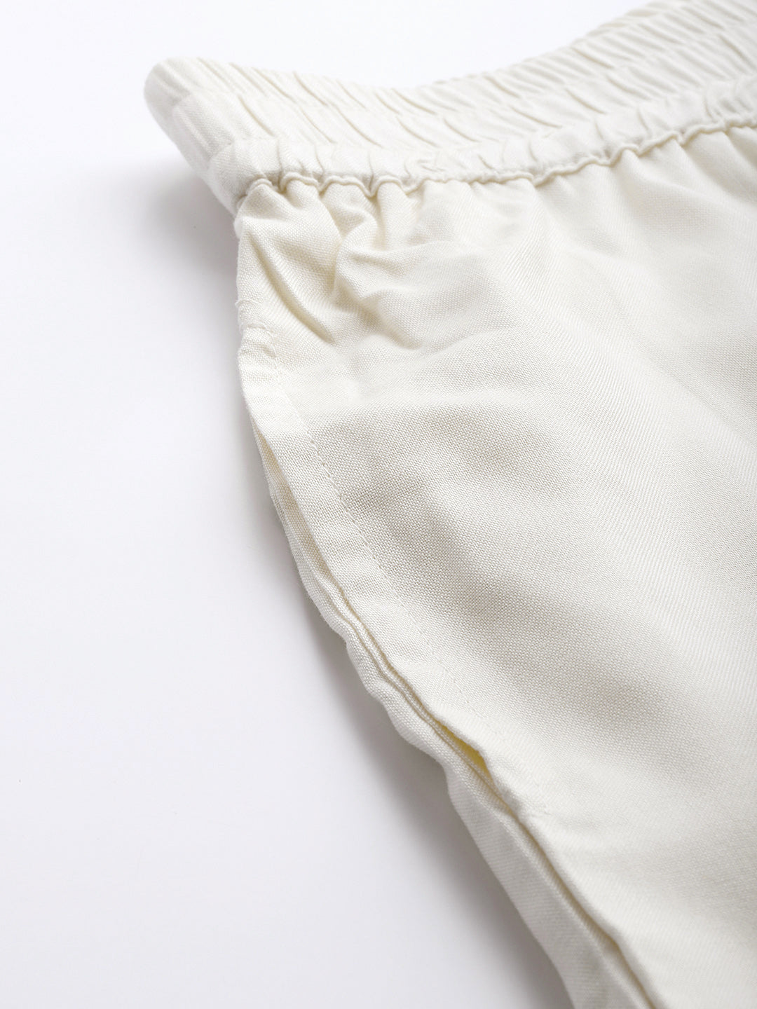 Juniper Women Offwhite Rayon Solid Wide Leg Palazzo