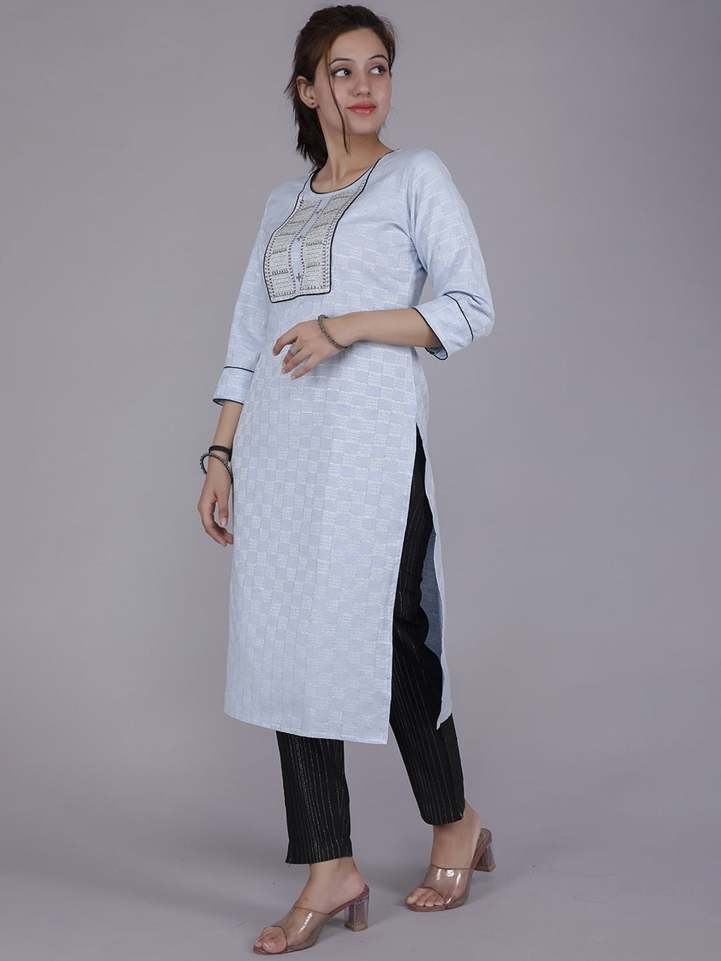 HERE&NOW Women Blue Yoke Design Pure Cotton Thread Work Kurta