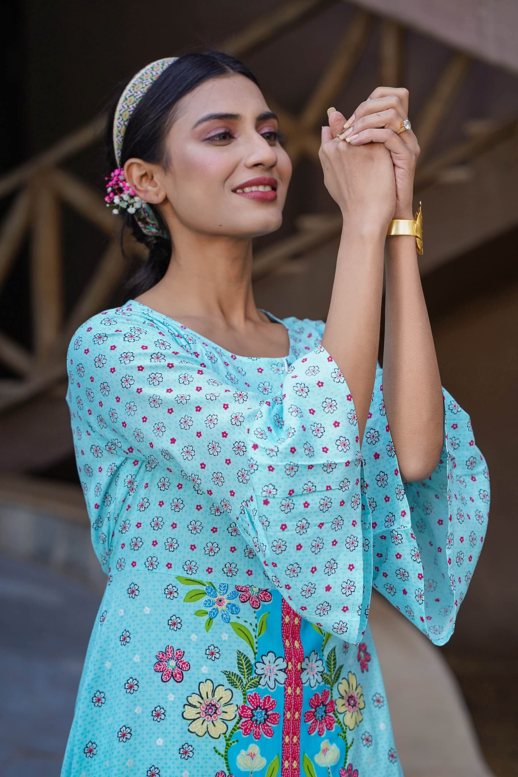 Juniper Women's Sky Blue Floral Printed Rayon Kurta With Buttons Closure At Back