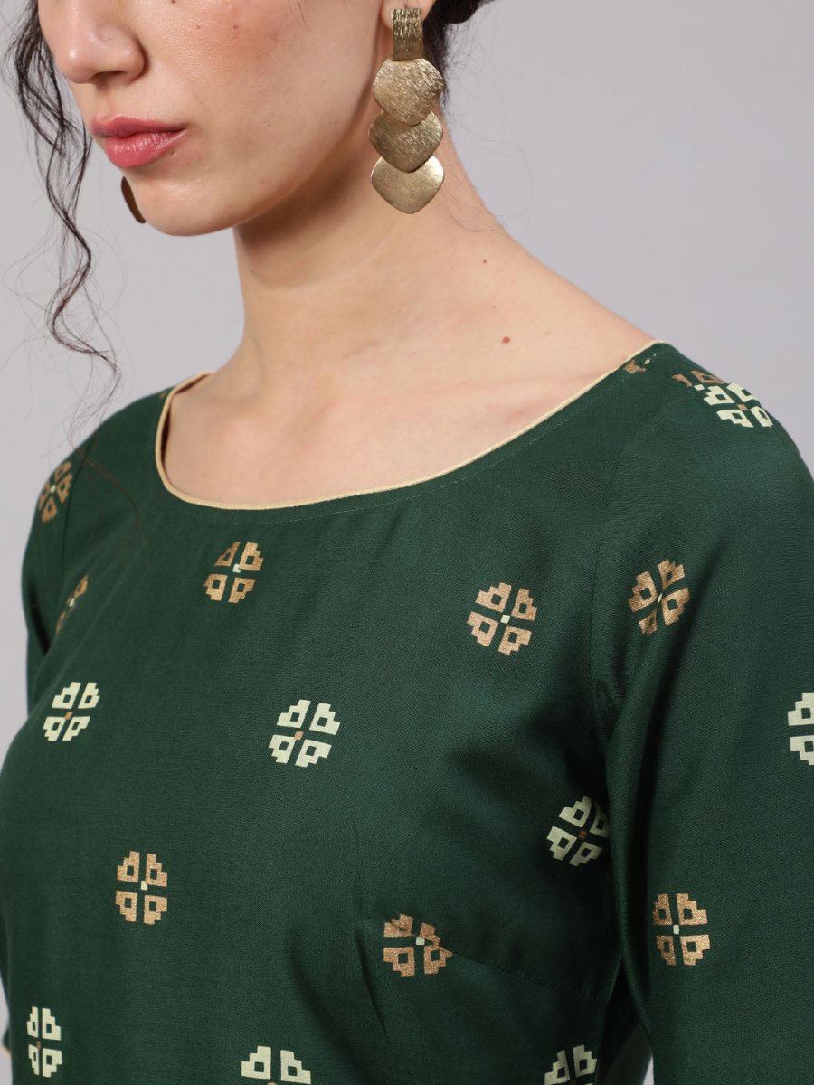 Aks Ethnic Motifs Printed Regular Kurta with Trousers