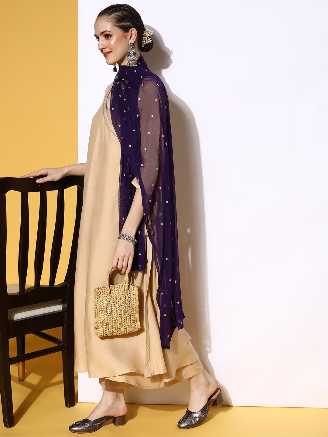 HERE&NOW Women Solid Viscose Rayon Fluid Tie-Up Kurta Set