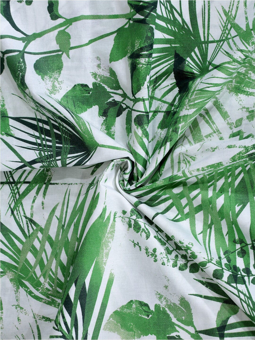 BOMBAY DYEING Serenita Green Printed Cotton 144 TC King Bedsheet with 2 Pillow Covers