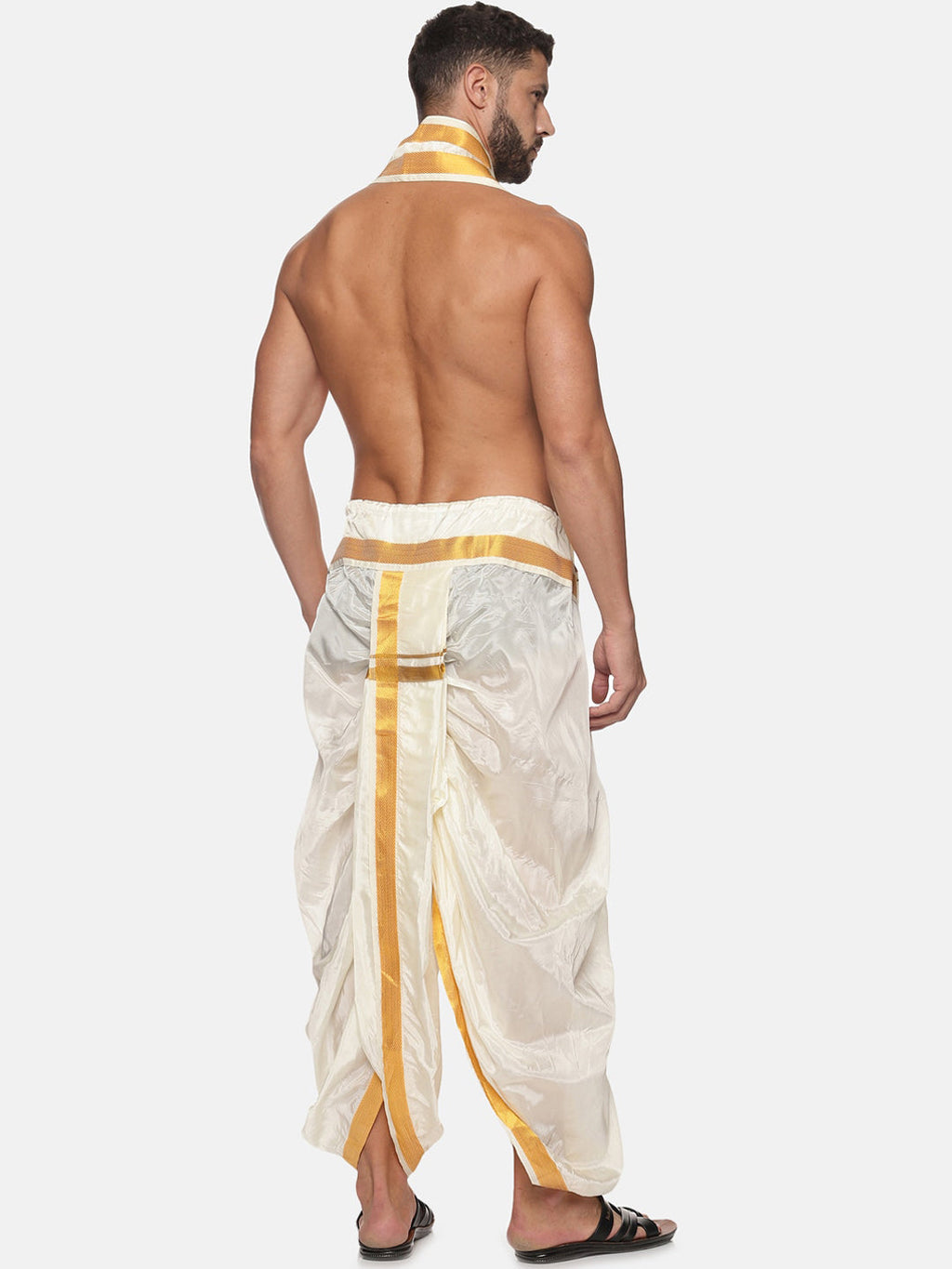 Sethukrishna Men Cream and Gold-Toned Solid Dhoti With Angavastram
