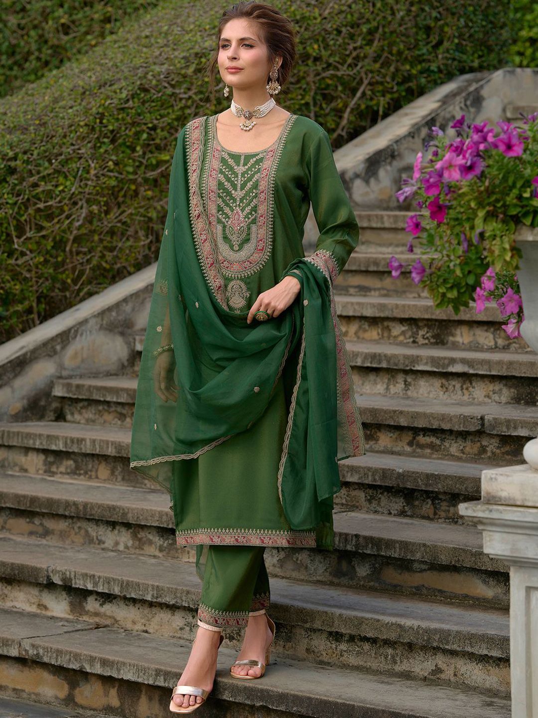 Indo Era Ethnic Motifs Yoke Design Straight Kurta with Trousers & Dupatta