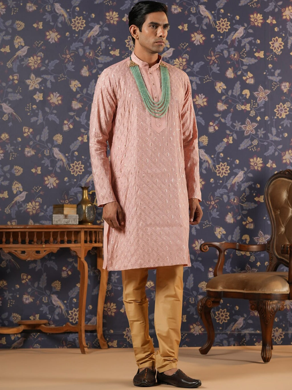 House of Pataudi Ethnic Motifs Embroidered Mandarin Collar Straight Kurta With Churidar