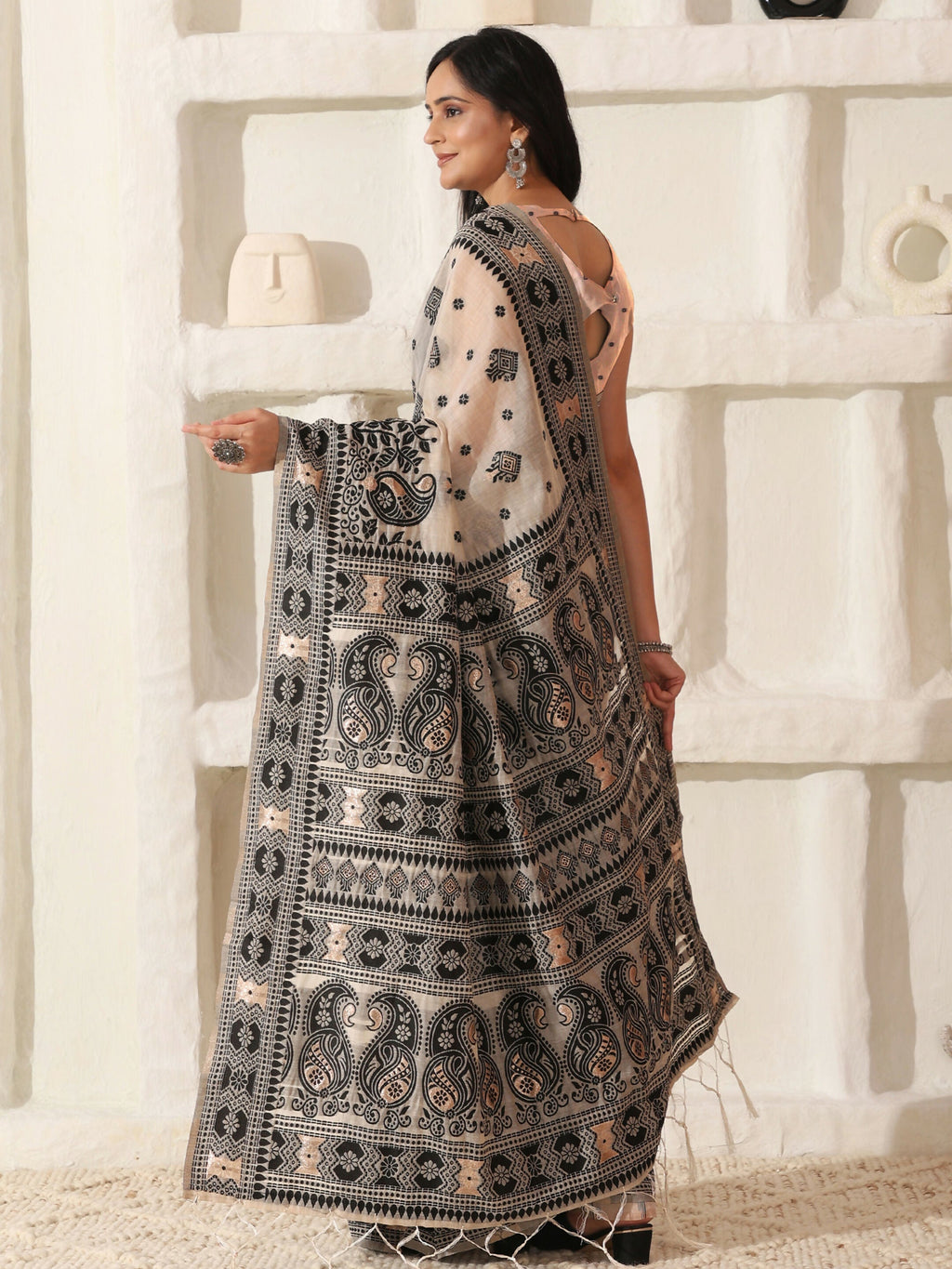 Shree Shyam Fashion Linen Cotton Black & Cream Saree