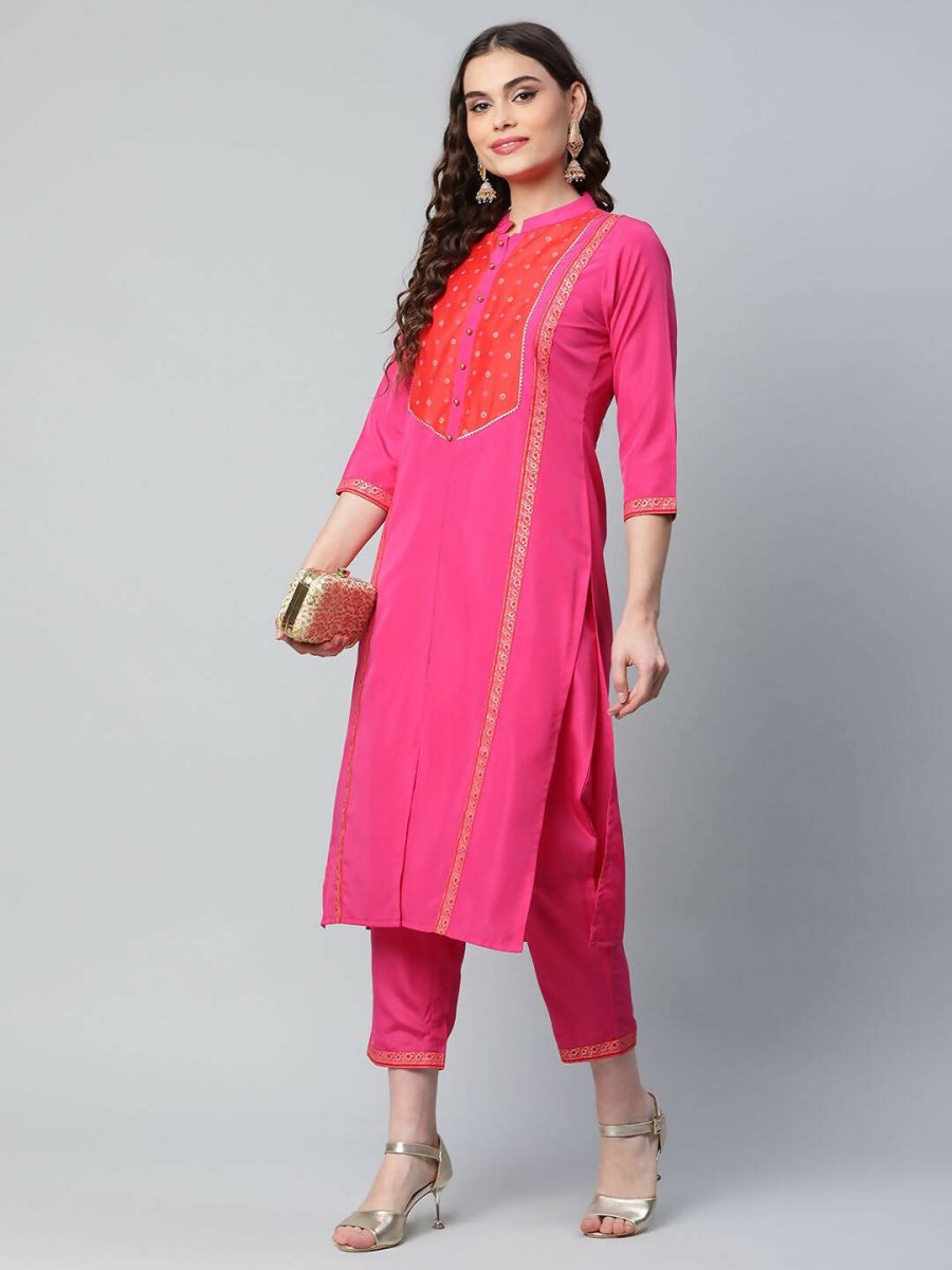 Ahalyaa Womens Pink Crepe Printed Kurta Pant Set