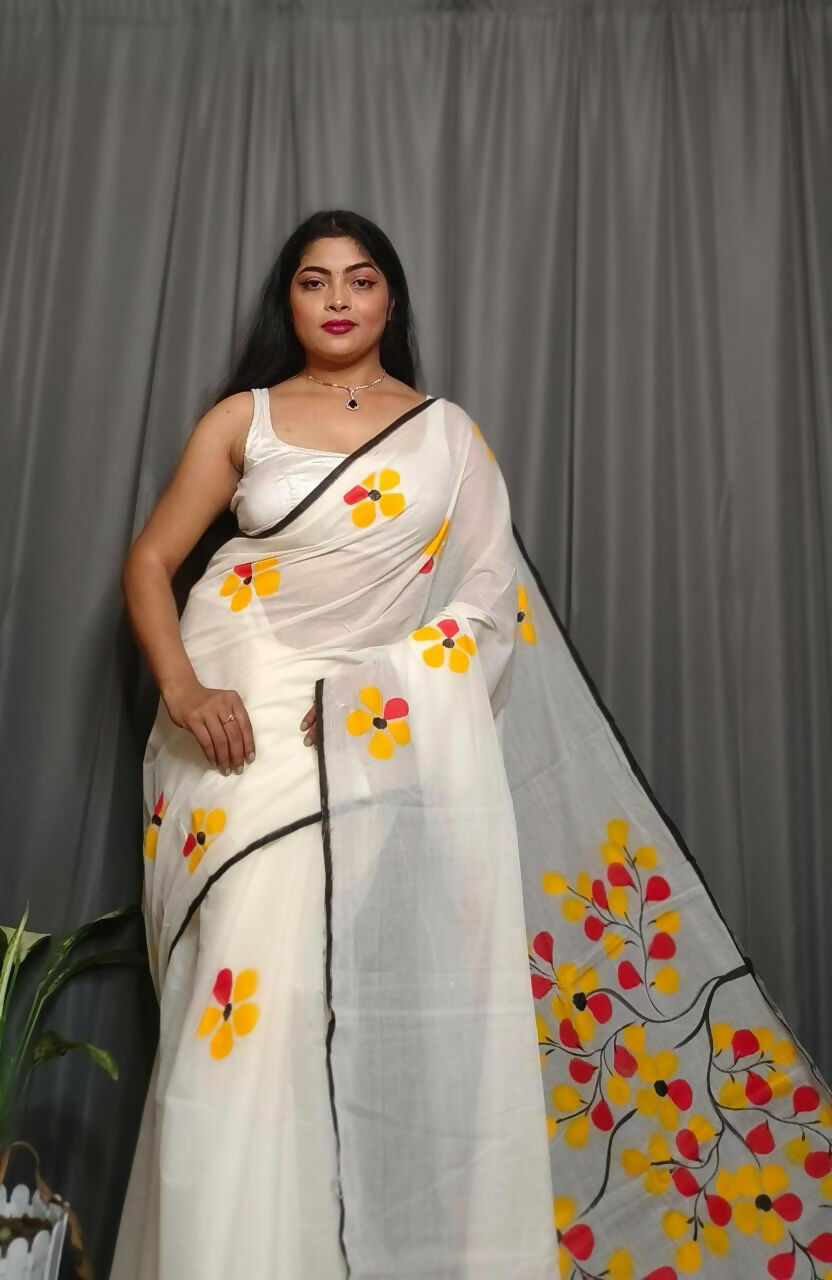 Exclusive Collection Beautiful White Yellow Pure Cotton Hand Print Handloom Saree With Running Blouse Piece